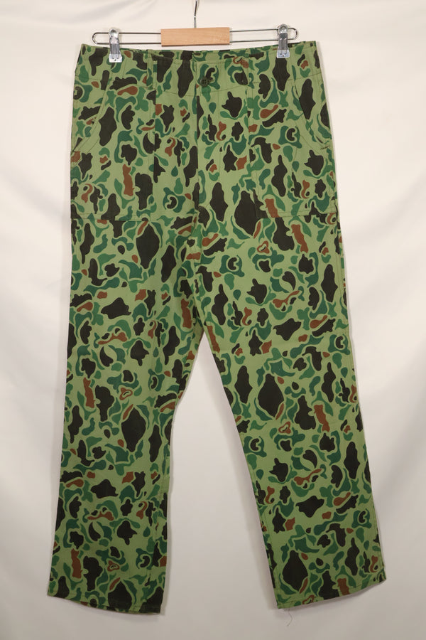 1960s-70s Korean military frogskin camouflage pants, baker pants cut, used C