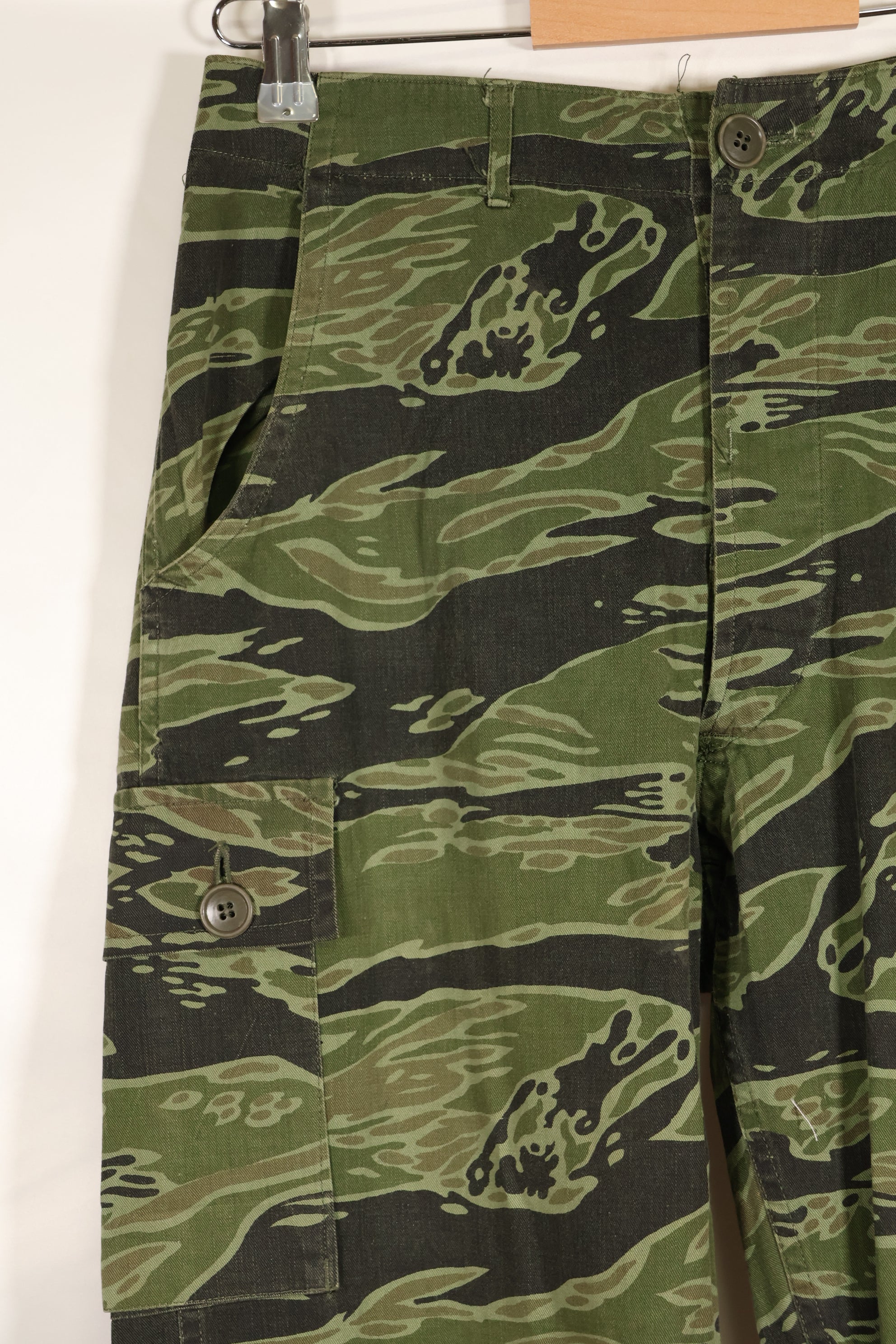 Real Late War Pattern US Size Tiger Stripe Shirt Dark Color Used