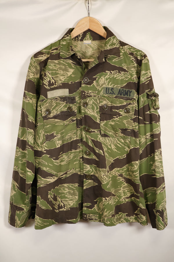 1968 Costume for the movie "Green Beret" and "Encounter of the Unknown" John Wayne Pattern Tiger Stripe Shirt