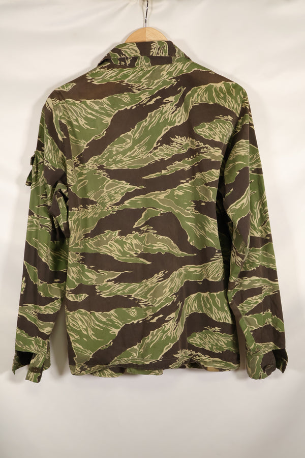 1968 Costume for the movie "Green Beret" and "Encounter of the Unknown" John Wayne Pattern Tiger Stripe Shirt