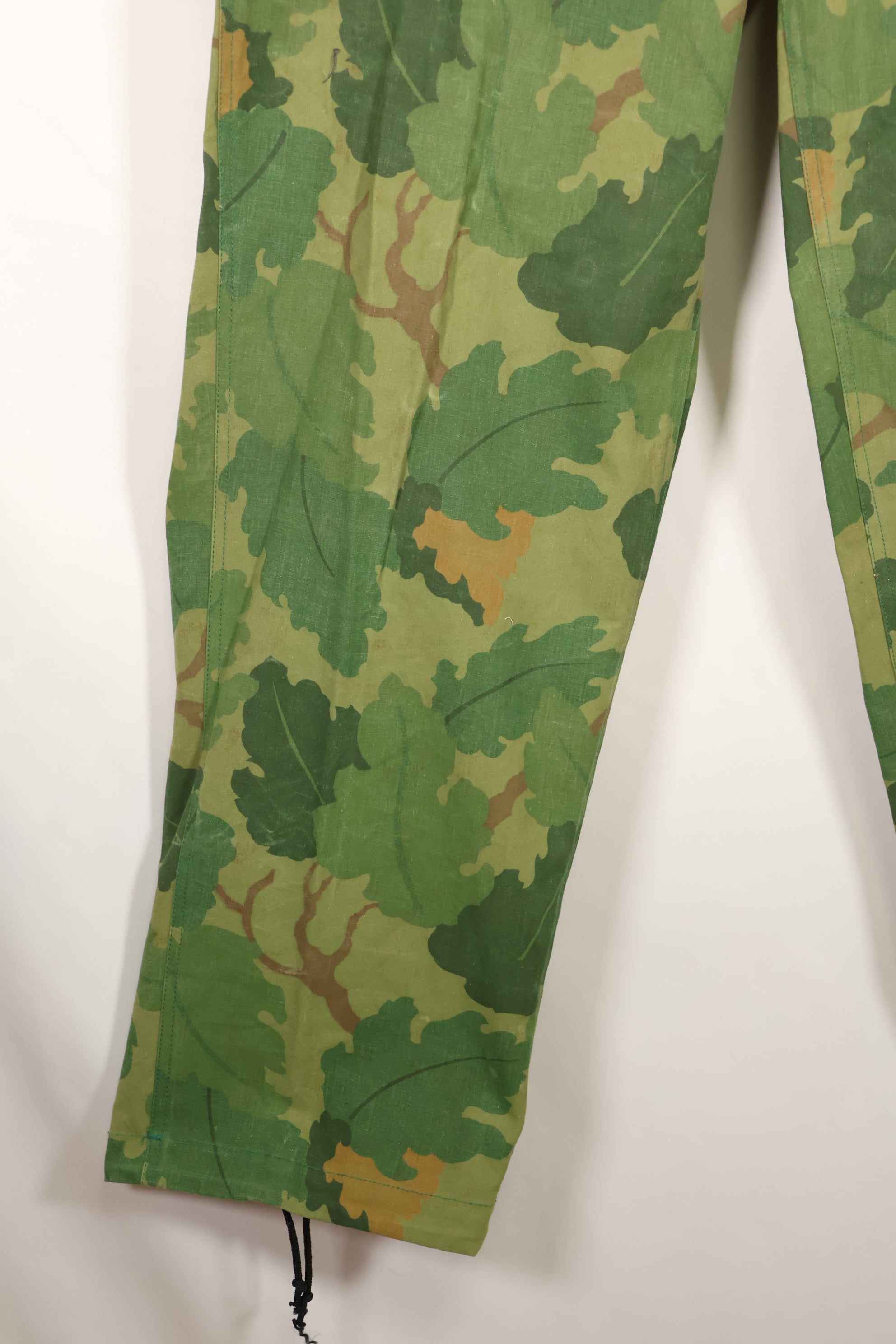 Authentic Fabric: Mitchell Pattern Camouflage, 1st Model Jungle Fatigue Pants, Tent Fabric, Used