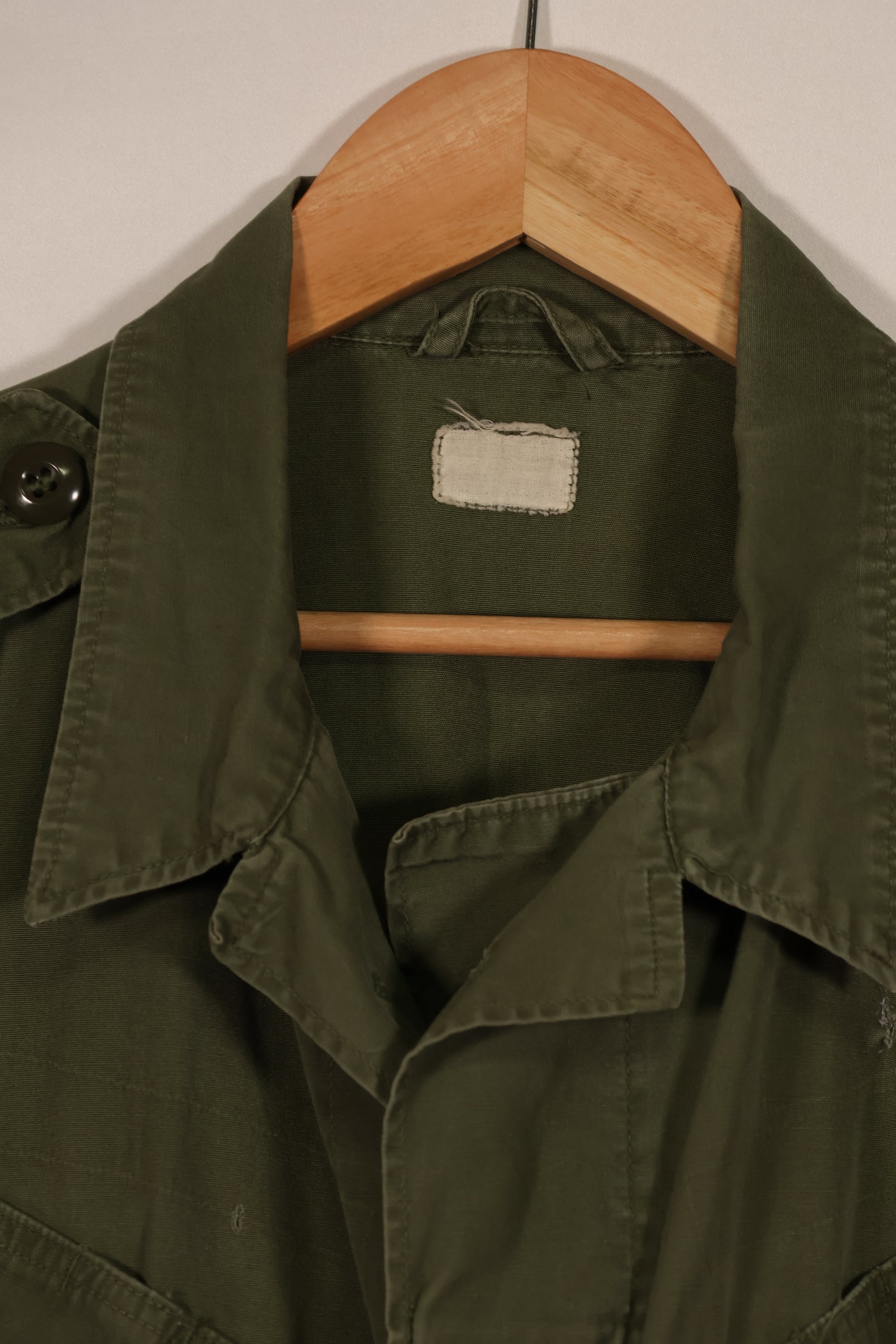 Real 1964 1st Model Jungle Fatigue Jacket, scratches, holes, poor condition.