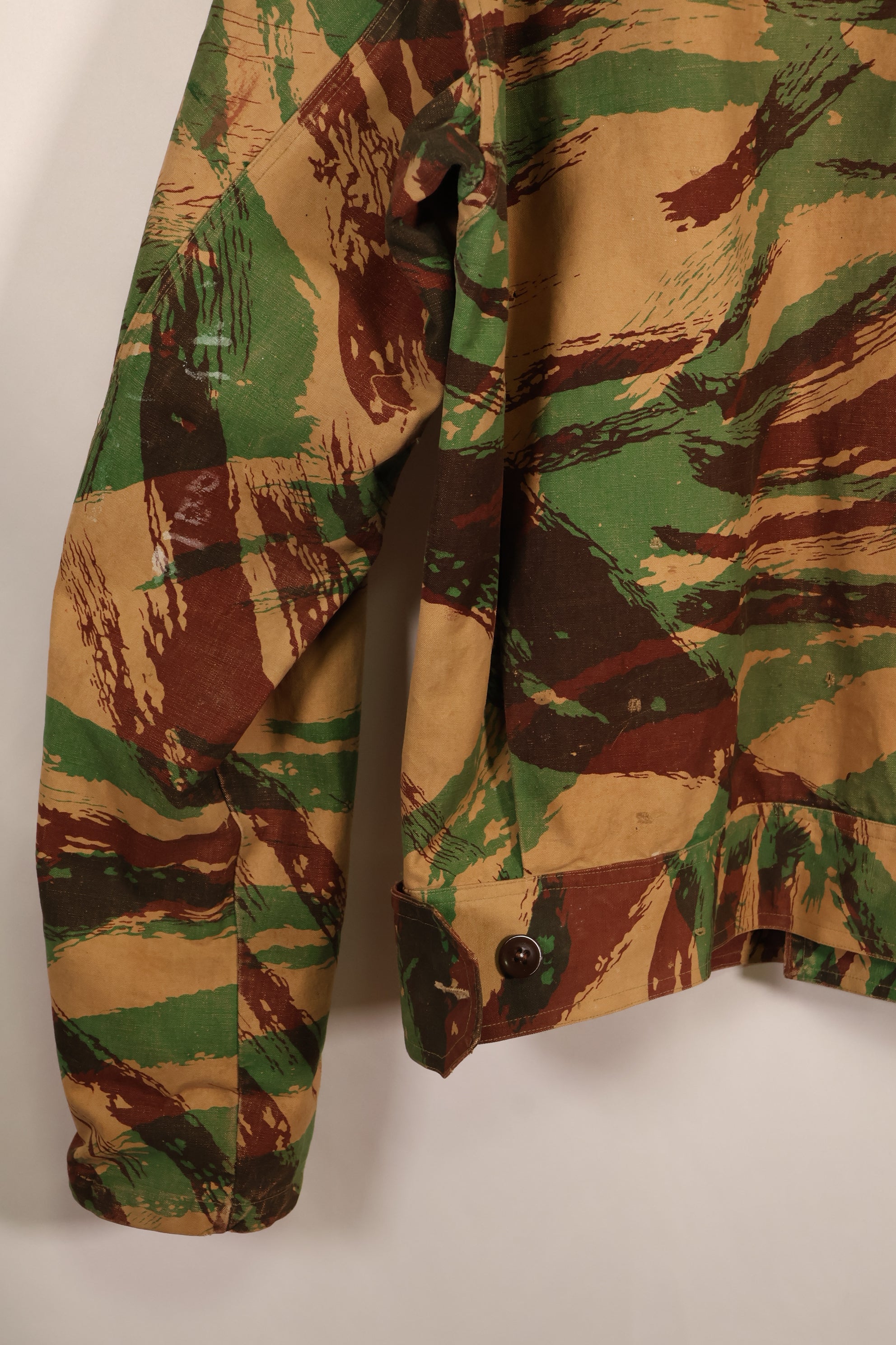 1950s, Indochina War, British Army Battle Dress-style, Lizard Camouflage, made from shelter half fabric, jacket, used
