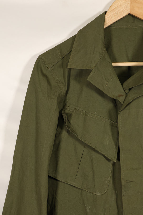 Circa 1965-1966 2nd Model Jungle Fatigue Jacket in good condition, missing size tag.