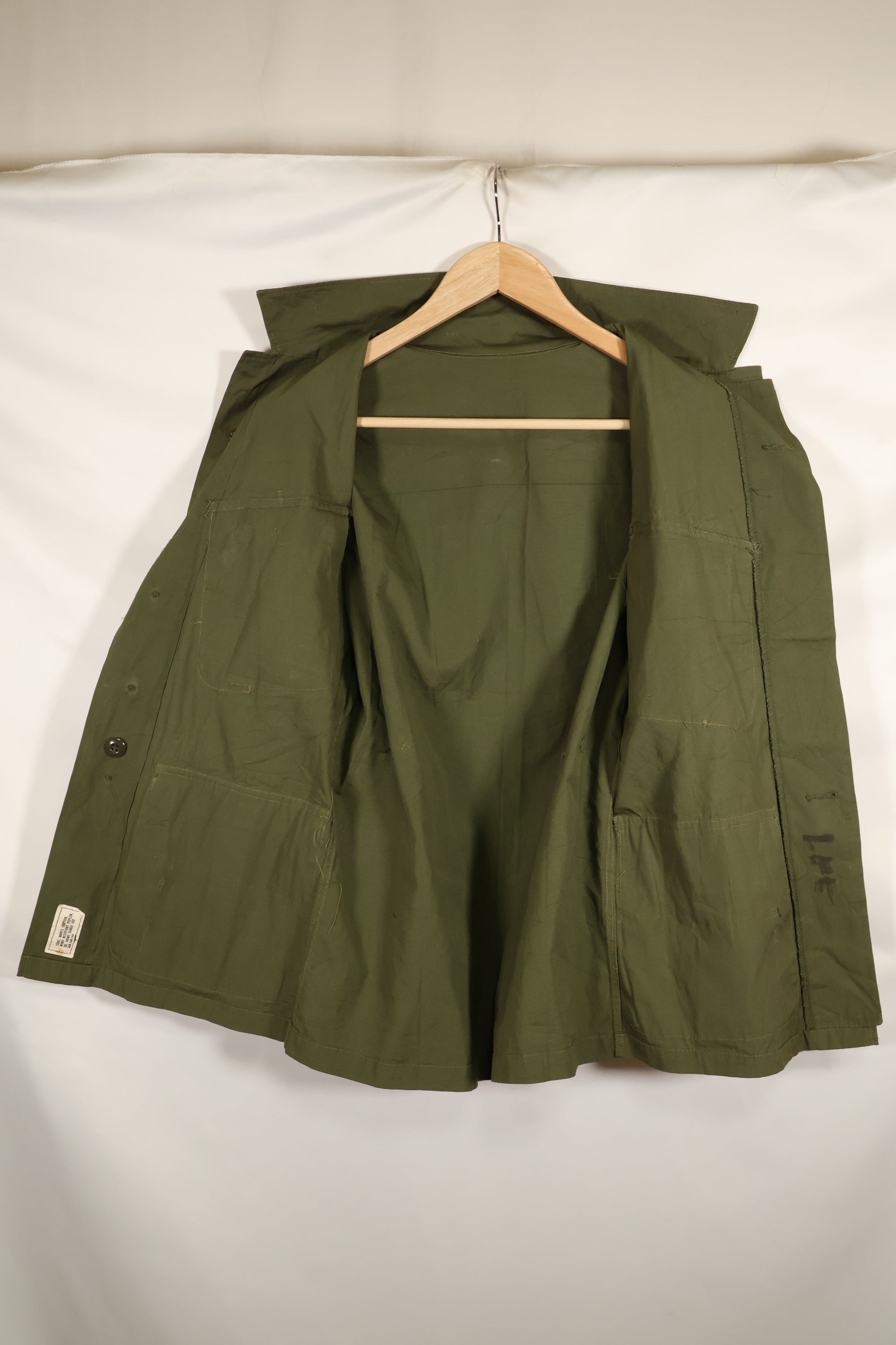 Circa 1965-1966 2nd Model Jungle Fatigue Jacket in good condition, missing size tag.