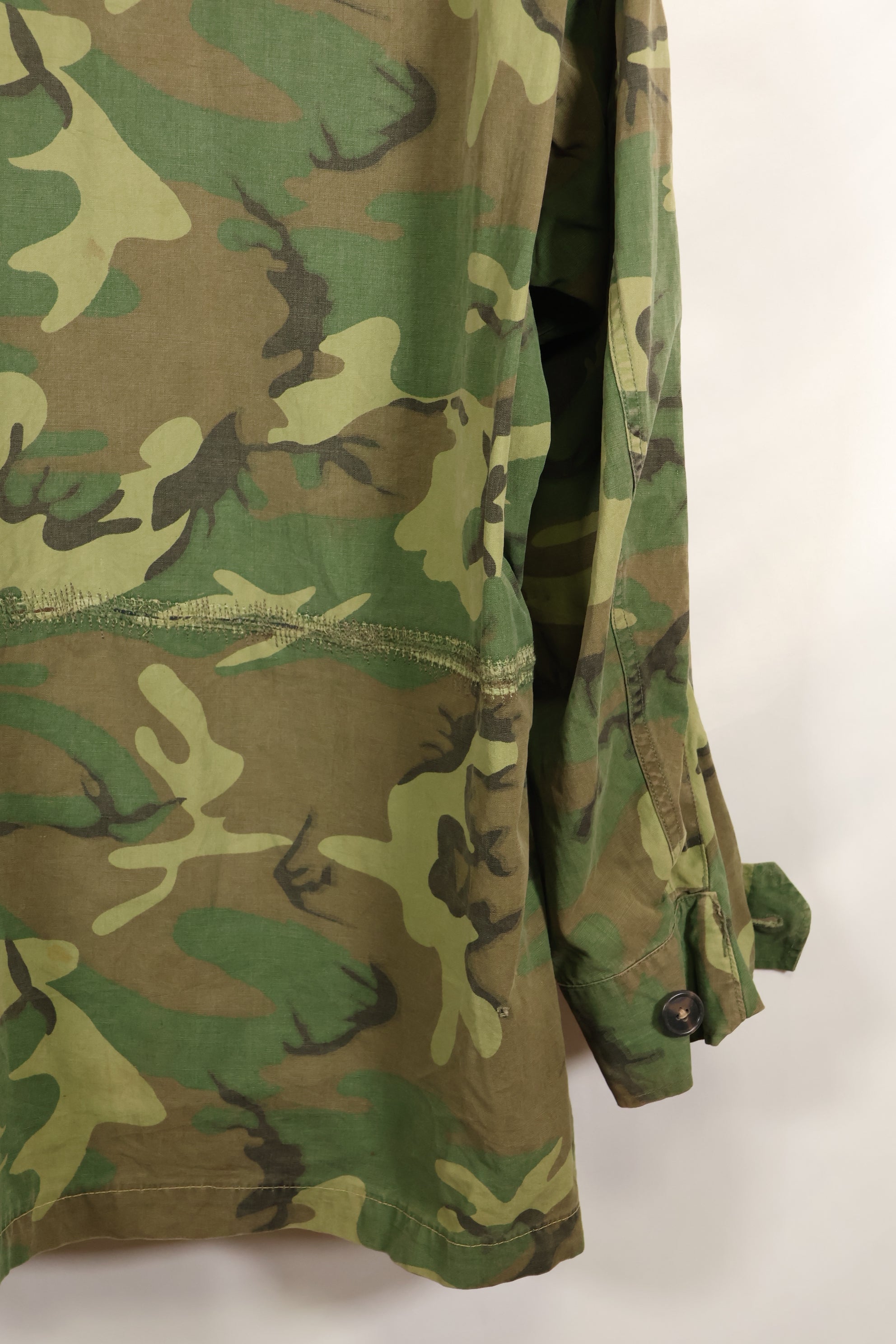 Circa 1966-67 X-L-R Non Ripstop Early Print ERDL Fatigue Jacket Used