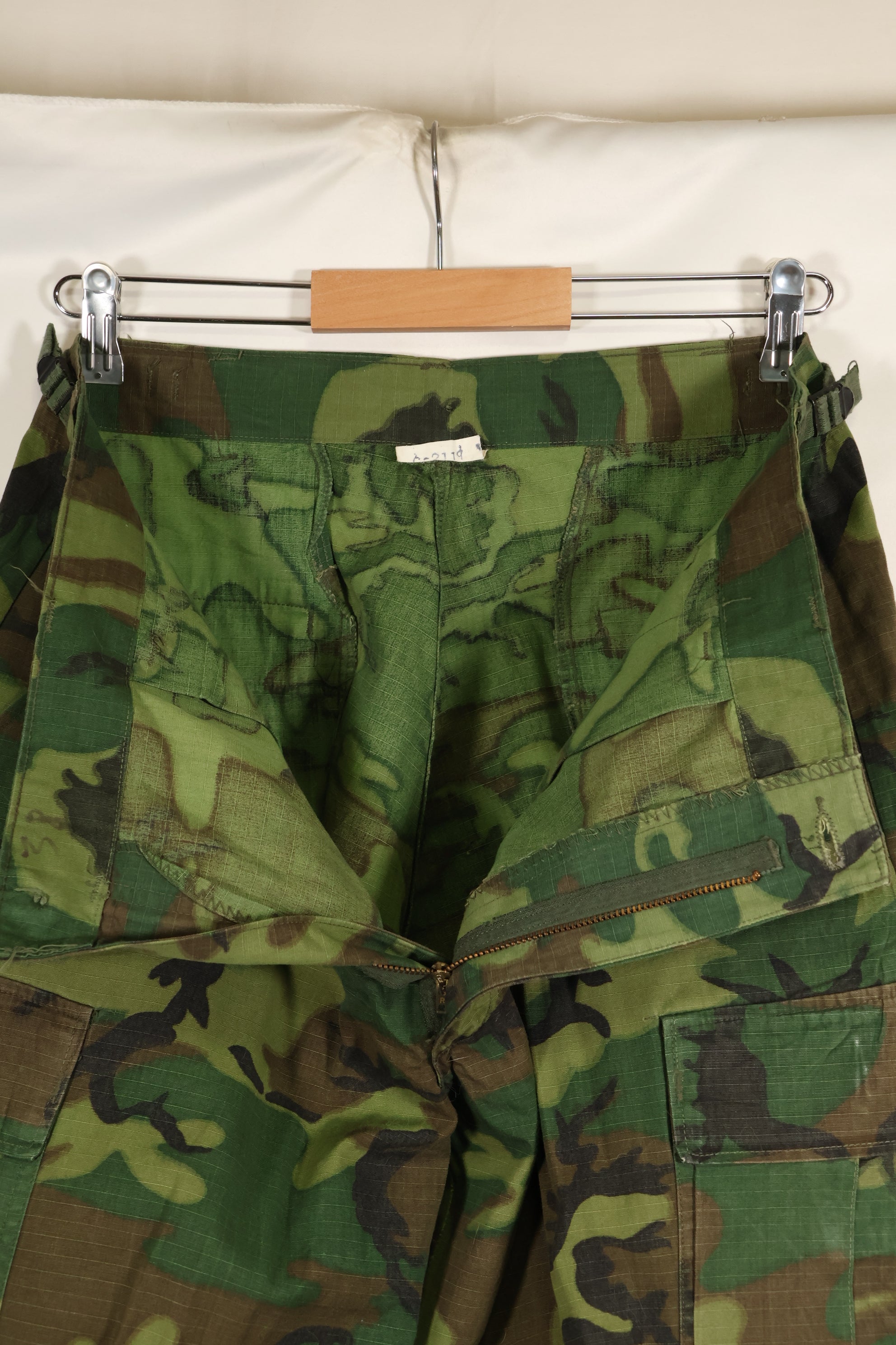 1968 Contract Ripstop ERDL Camouflage Jungle Fatigue Pants M-R Good Condition Used