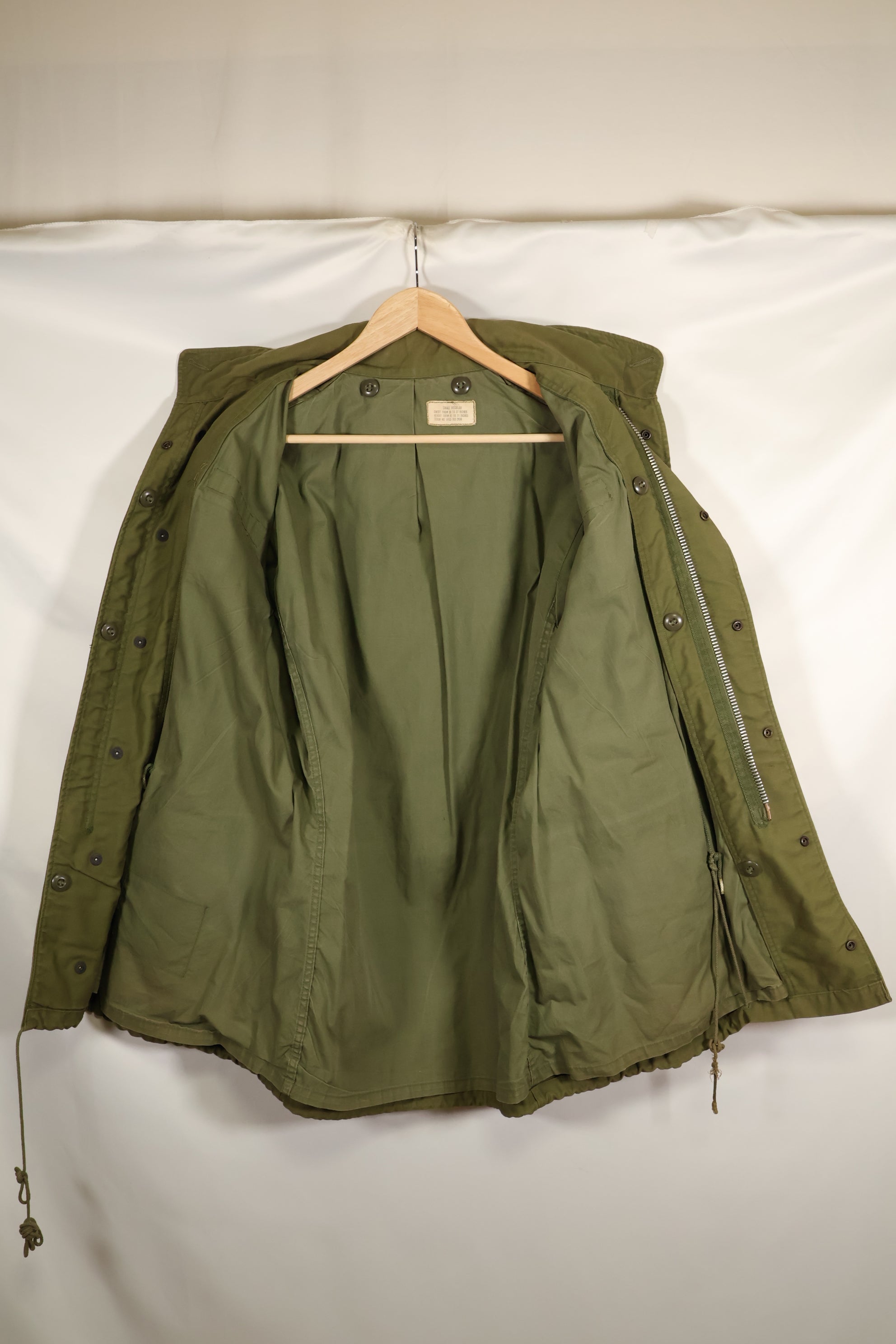 Circa 1967-71 S-R 2nd Model M65 Field Jacket Silver Zipper Used