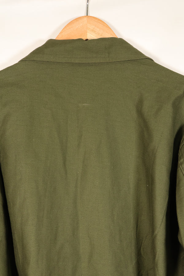 1950年代後半　MEDIUM　アメリカ軍　初期型　OG-107　ユーティリティシャツ　テープ初付　中古品