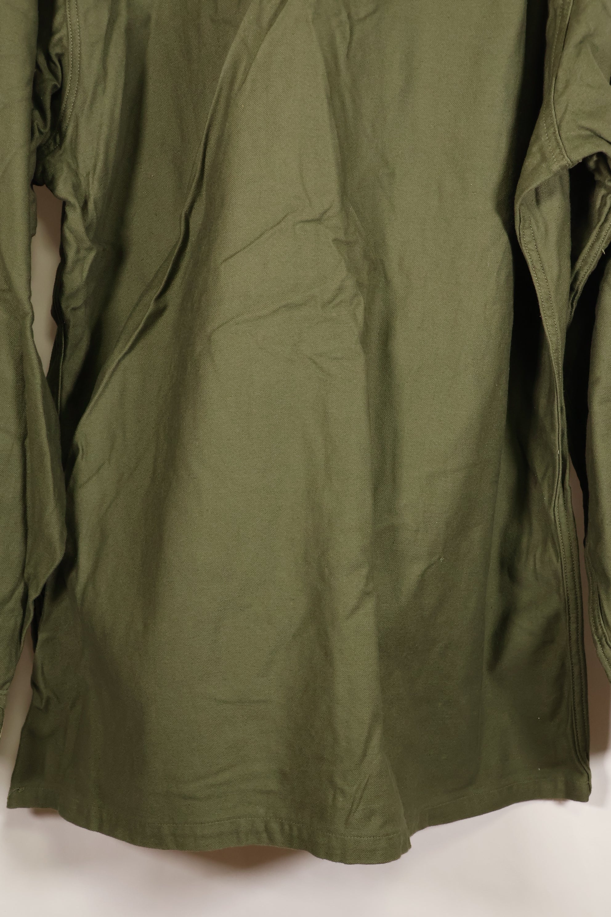 1967年契約　16 1/2 x 36　アメリカ軍　OG-107　ユーティリティシャツ　状態良い　中古品
