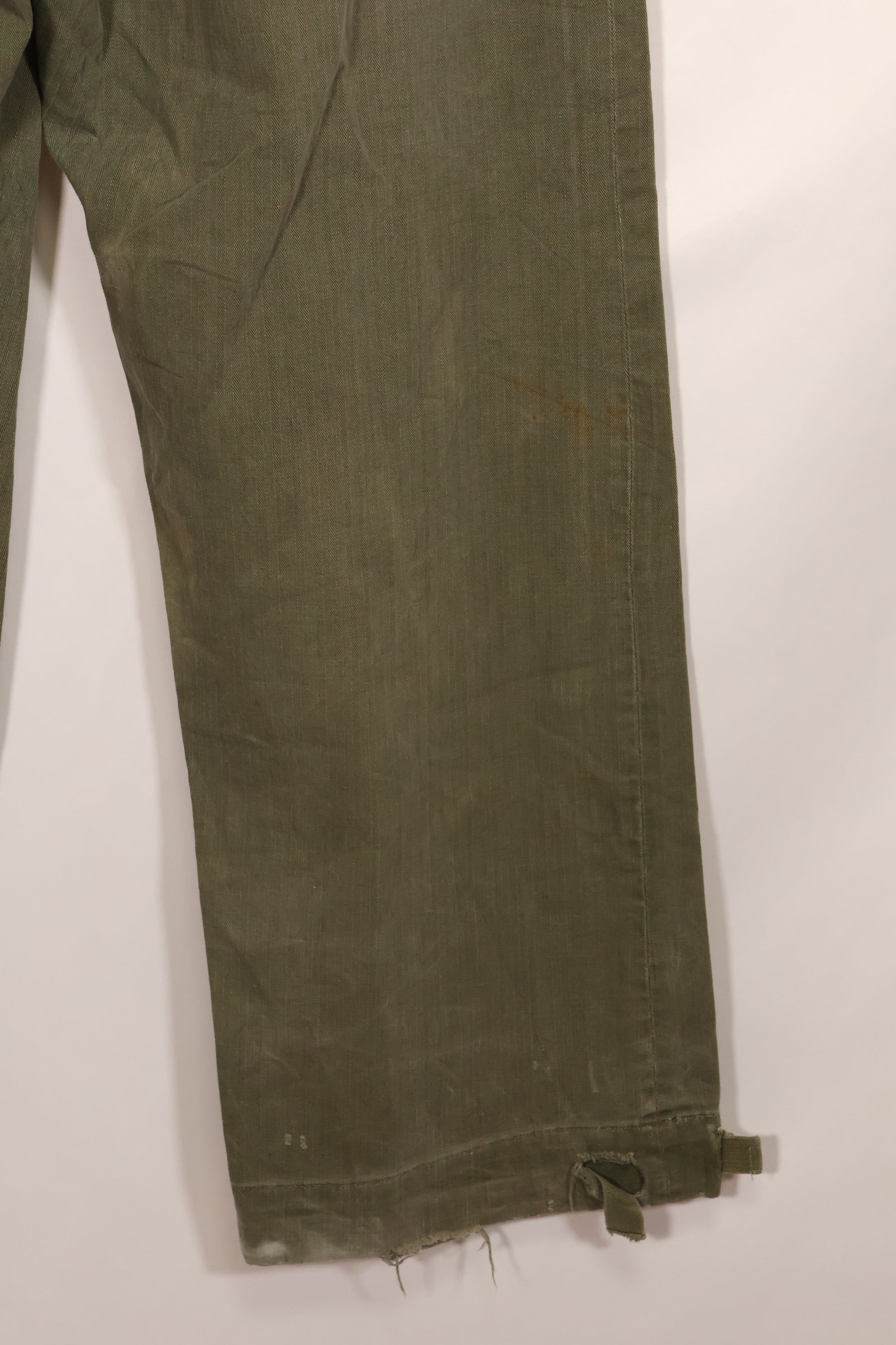 Real 1940s WWII US made British Army HBT jungle trousers, used.
