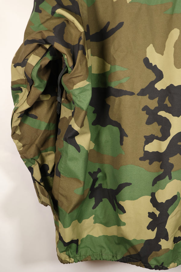 1998 Contract, M-R, U.S. Military, ECWCS Gen 1, Gore-Tex Parka, Used