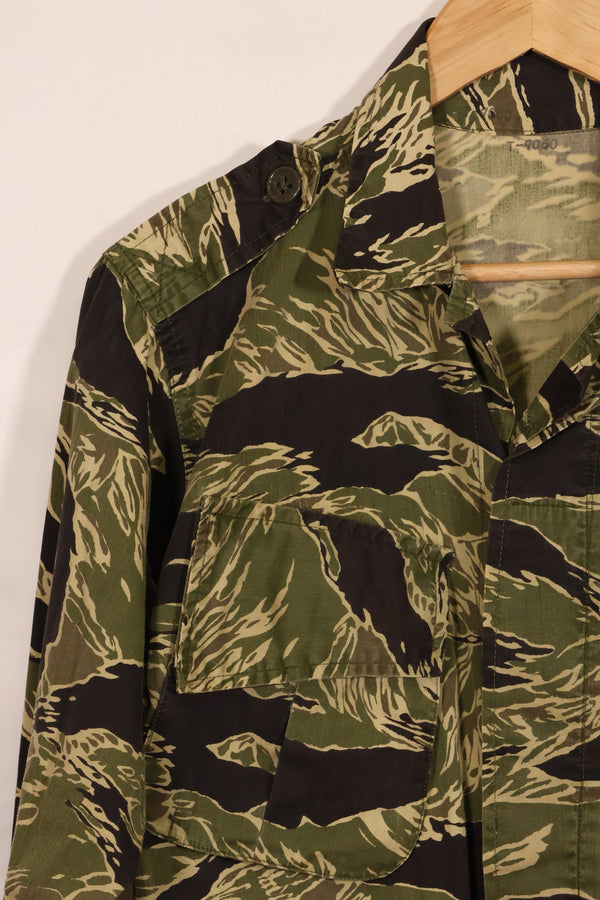 1960s lightweight fabric Okinawa Tiger jungle fatigues cut jacket, used.
