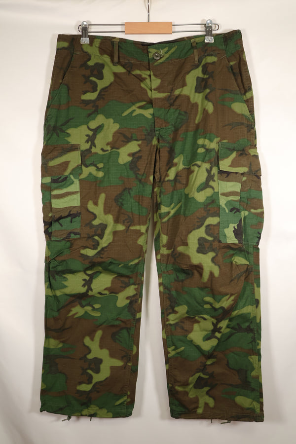 1969 Contract L-S Ripstop Fabric ERDL Camo Green Leaf Jungle Fatigue Pants (Used)