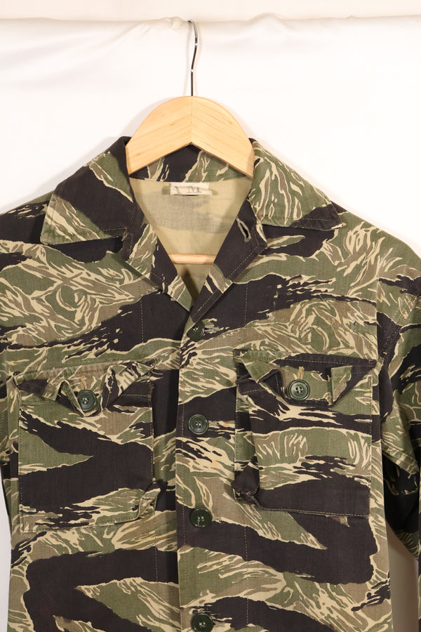 1960s Local Modified Okinawa Tiger Pattern Tiger Stripe Jacket C-1 Mike Force Used