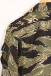 1960s Local Modified Okinawa Tiger Pattern Tiger Stripe Jacket C-1 Mike Force Used