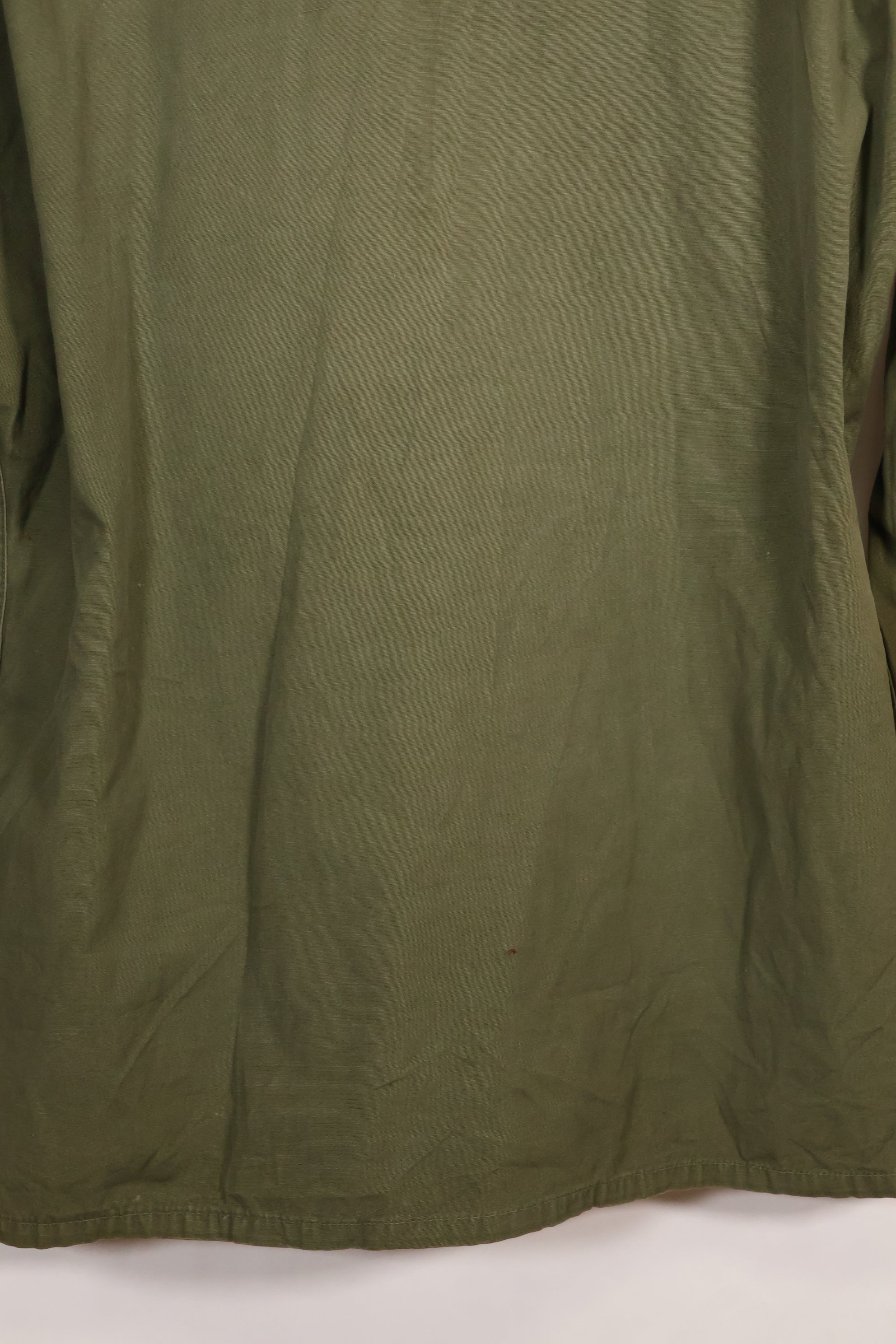 Circa 1965 M-R 2nd Model Jungle Fatigue Jacket, first attached, with patches, famous division, used.