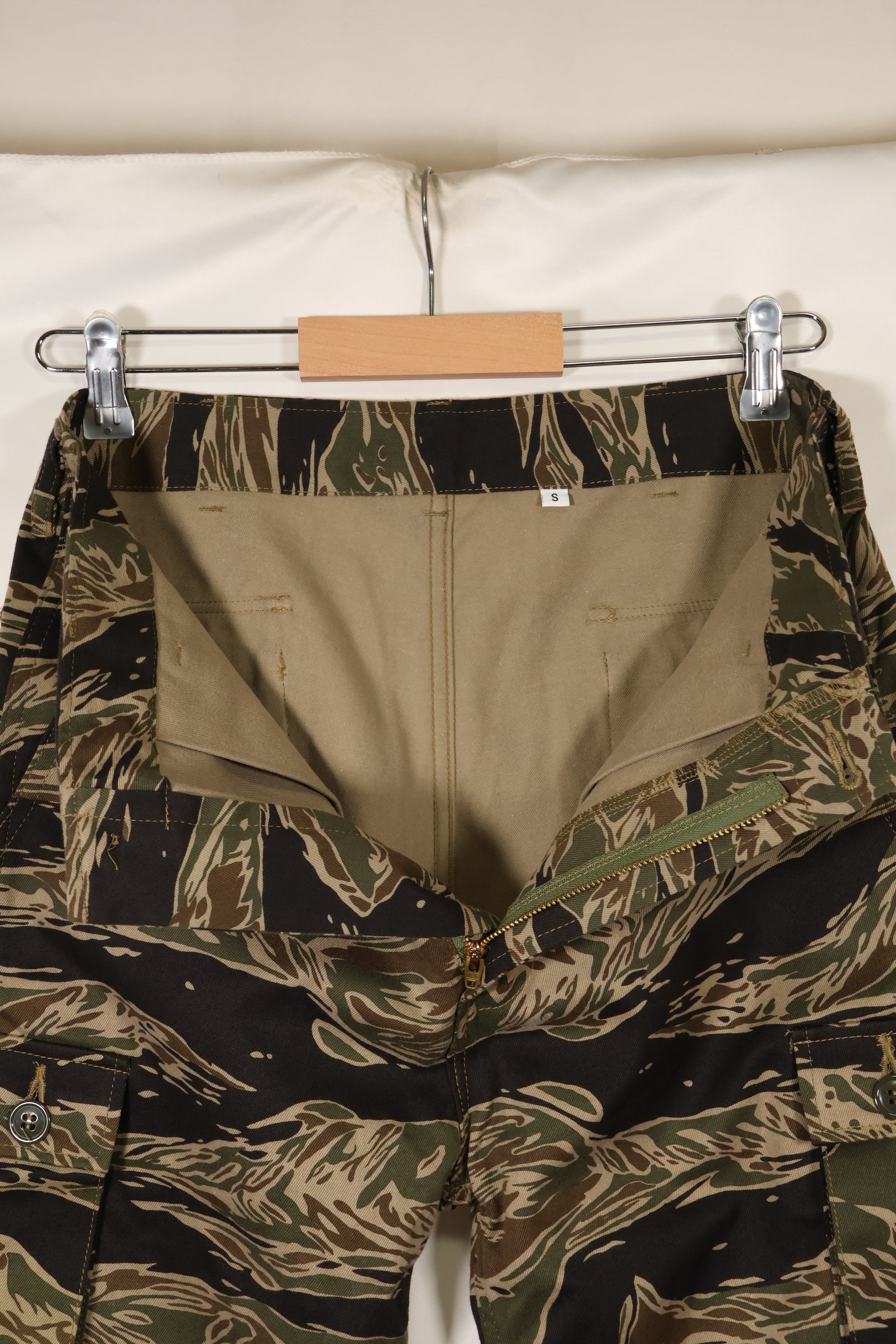 2023 US-S MILITARIA 1911 Silver Tiger US Cut Pants Sample Used