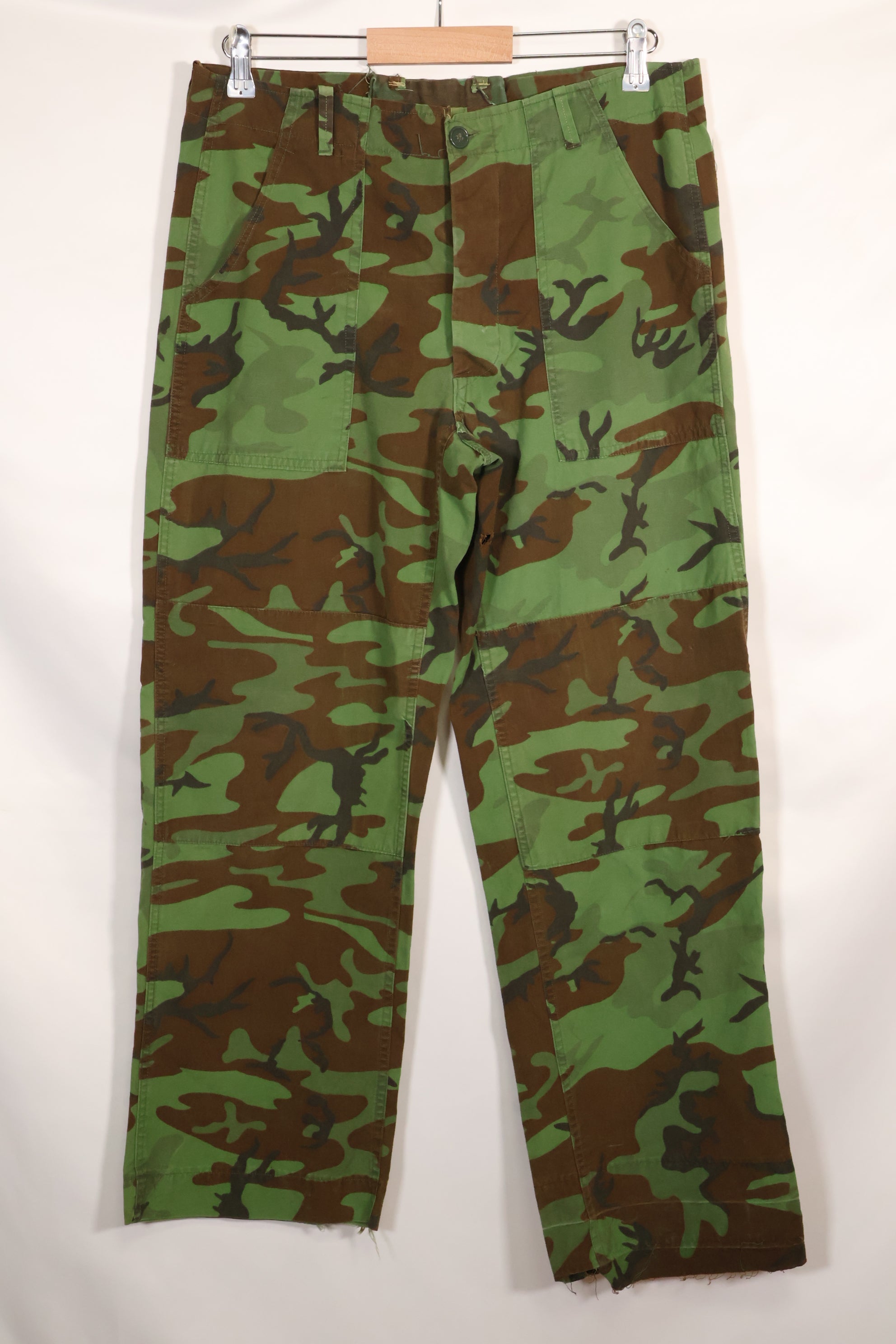 1960's Poplin ARVN leaf camouflage pants, size large, light fabric, rare, used.