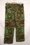 1960's Poplin ARVN leaf camouflage pants, size large, light fabric, rare, used.