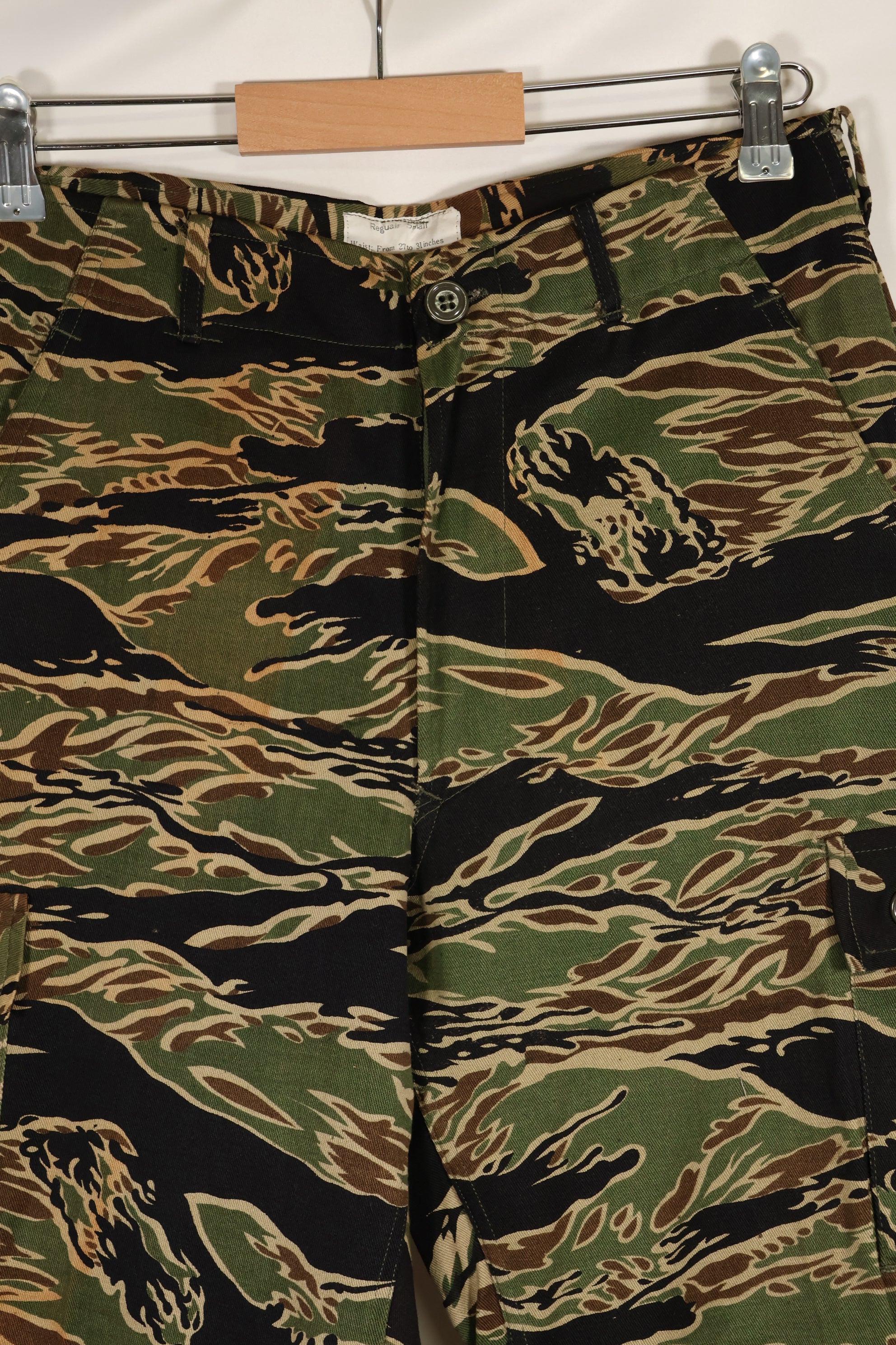 Mid-1960s Deadstock Early Gold Tiger Stripe Pants Size S-R US Cut