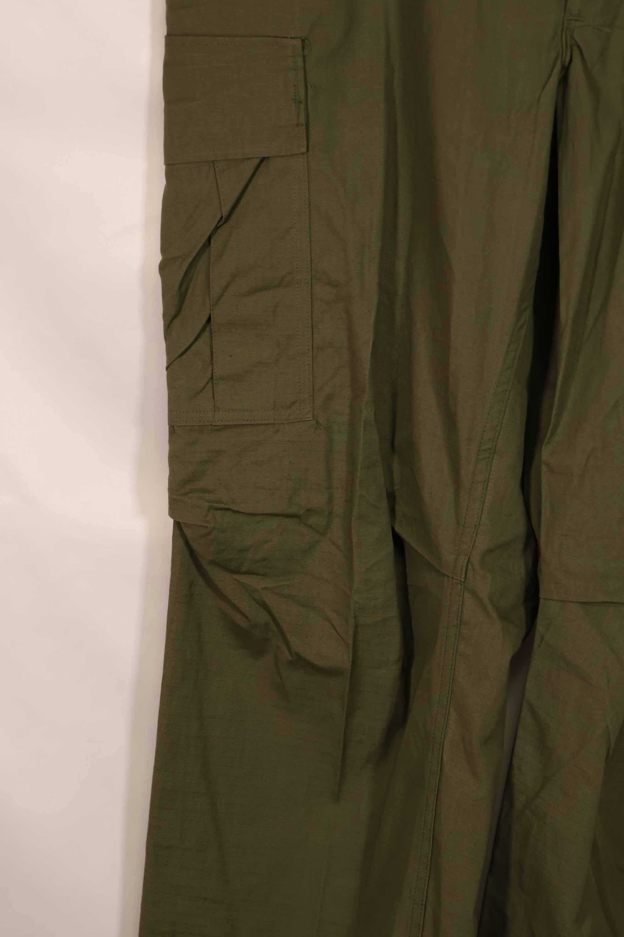 Real 1969 4th Model Jungle Fatigue Pants L-R Deadstock