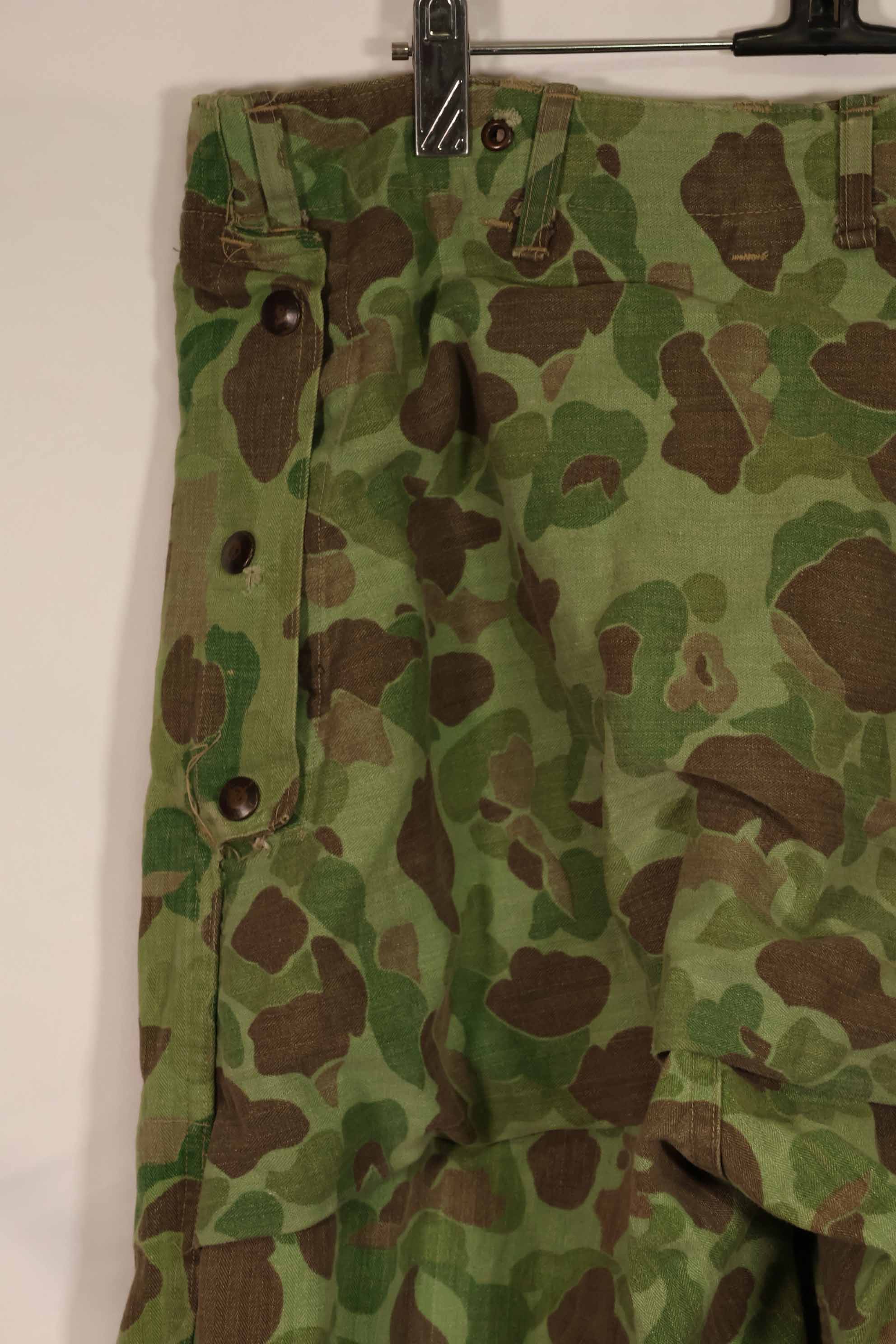 Real 1940s WWII U.S. Marine Corps P44 grogskin camouflage pants, used.