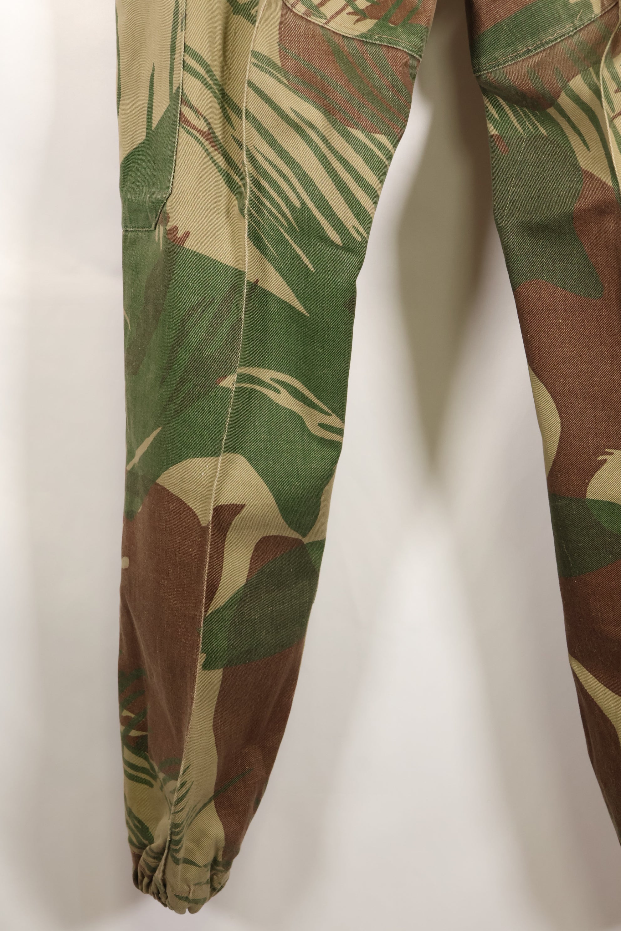 1970s Rhodesian Army Rhodesian camouflage shirt pants set, used.