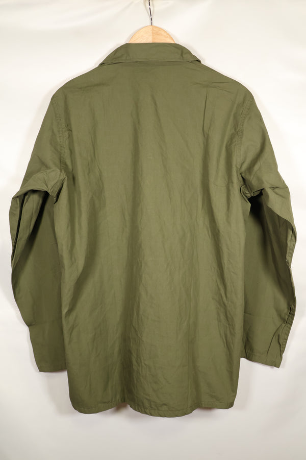 1960's Estimated Medium U.S. Navy Utility Shirt, Poplin, light fabric, almost unused.