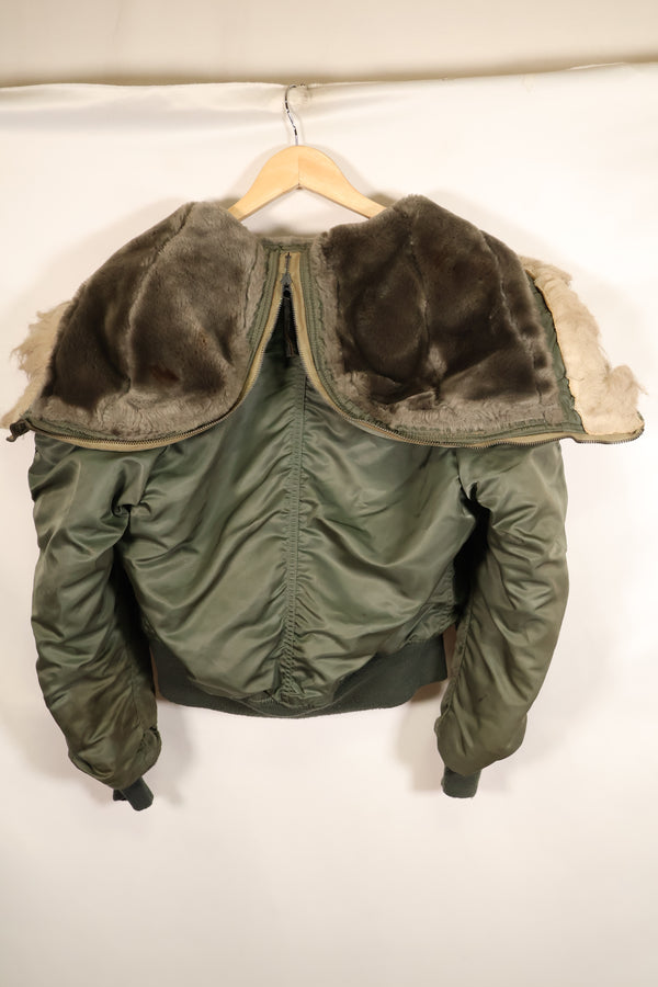 Late 1980s, MEDIUM, Civilian Use, Made by Alpha Industries, N2-B Flight Jacket, Used