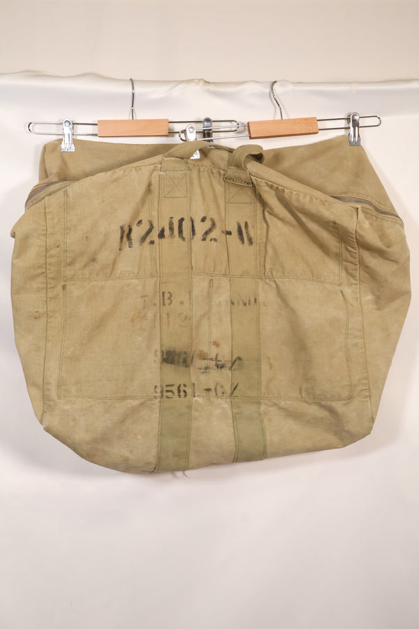 1940s U.S. Army Air Corps USAAF Pilot Kit Bag, used.