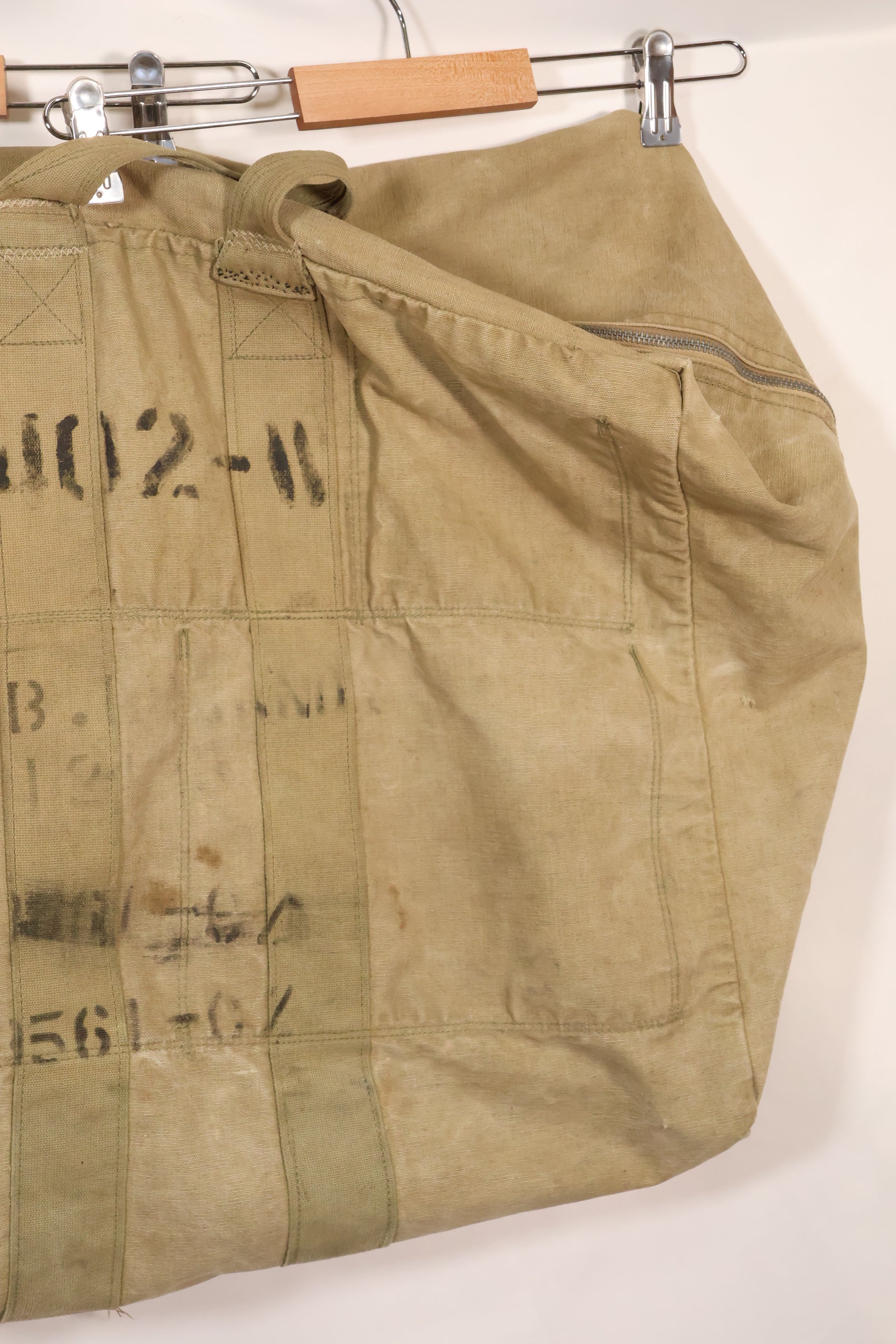 1940s U.S. Army Air Corps USAAF Pilot Kit Bag, used.