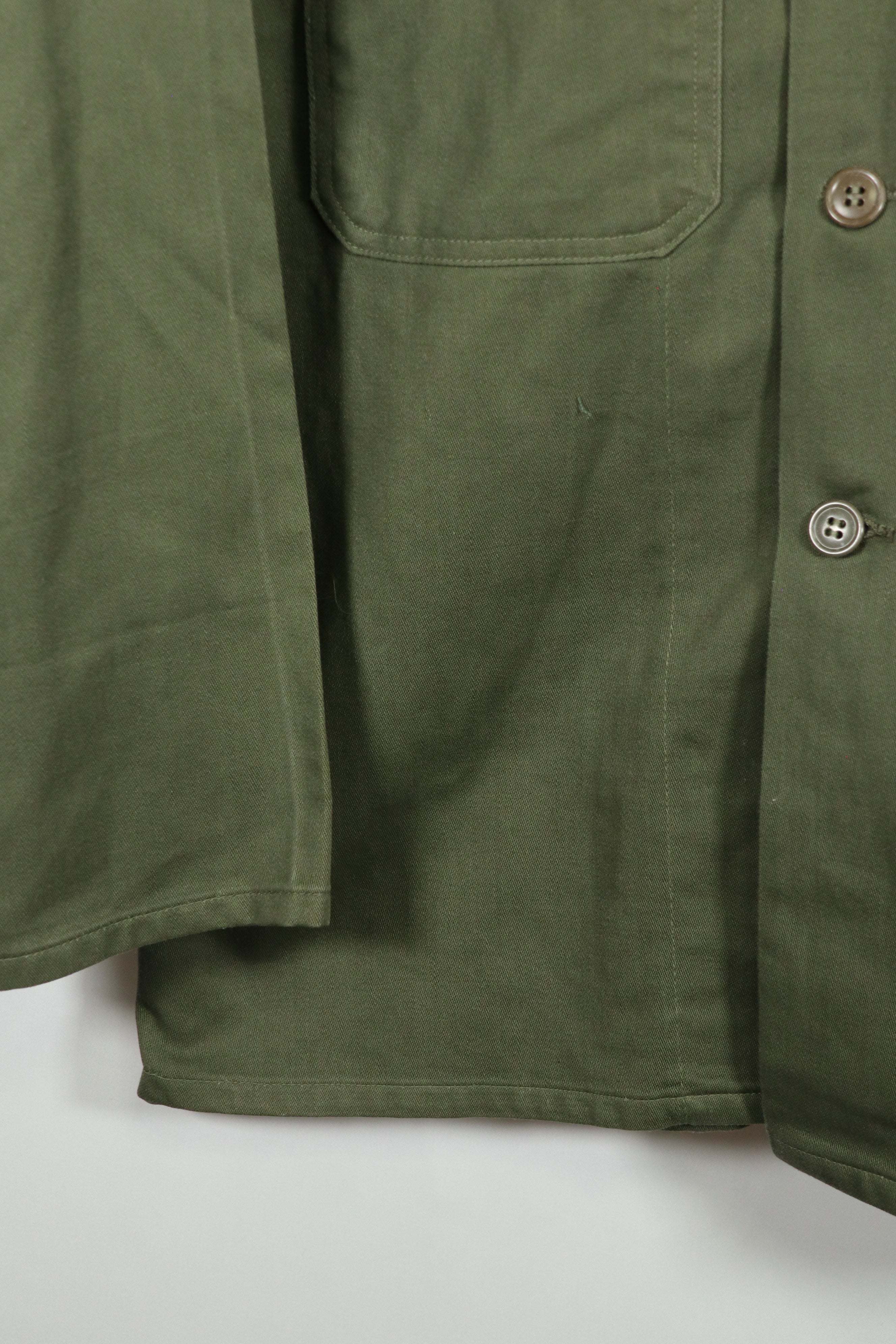 Real dead stock OG-107 utility shirt, civilian, size M.