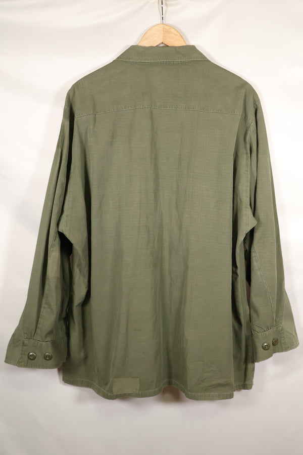 1968 Contract X-L-R 4th Model Jungle Fatigue Jacket, faded, used.