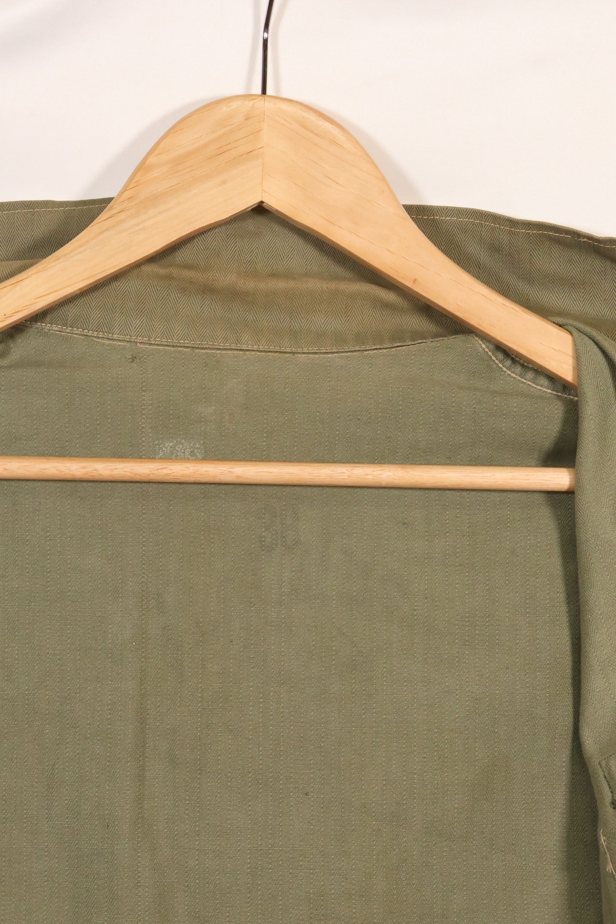 1940's U.S. Marine Corps USMC P-47 HBT Utility Jacket Used