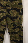 Real dead stock Okinawa Tiger Tiger stripe US cut pants US-M with Okinawa inspected stamp