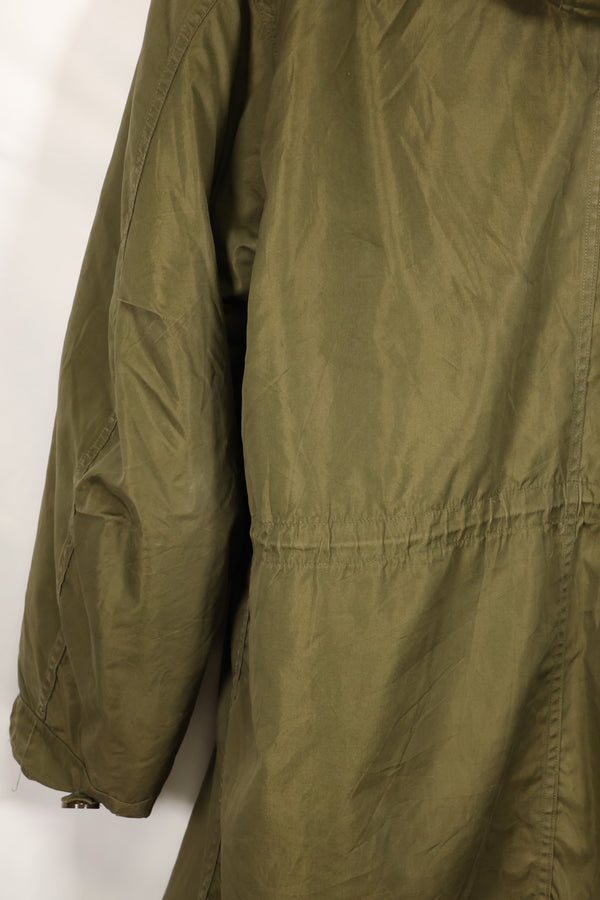 Early 1950s M51 Field Parka with fishtail wool pile liner, used.