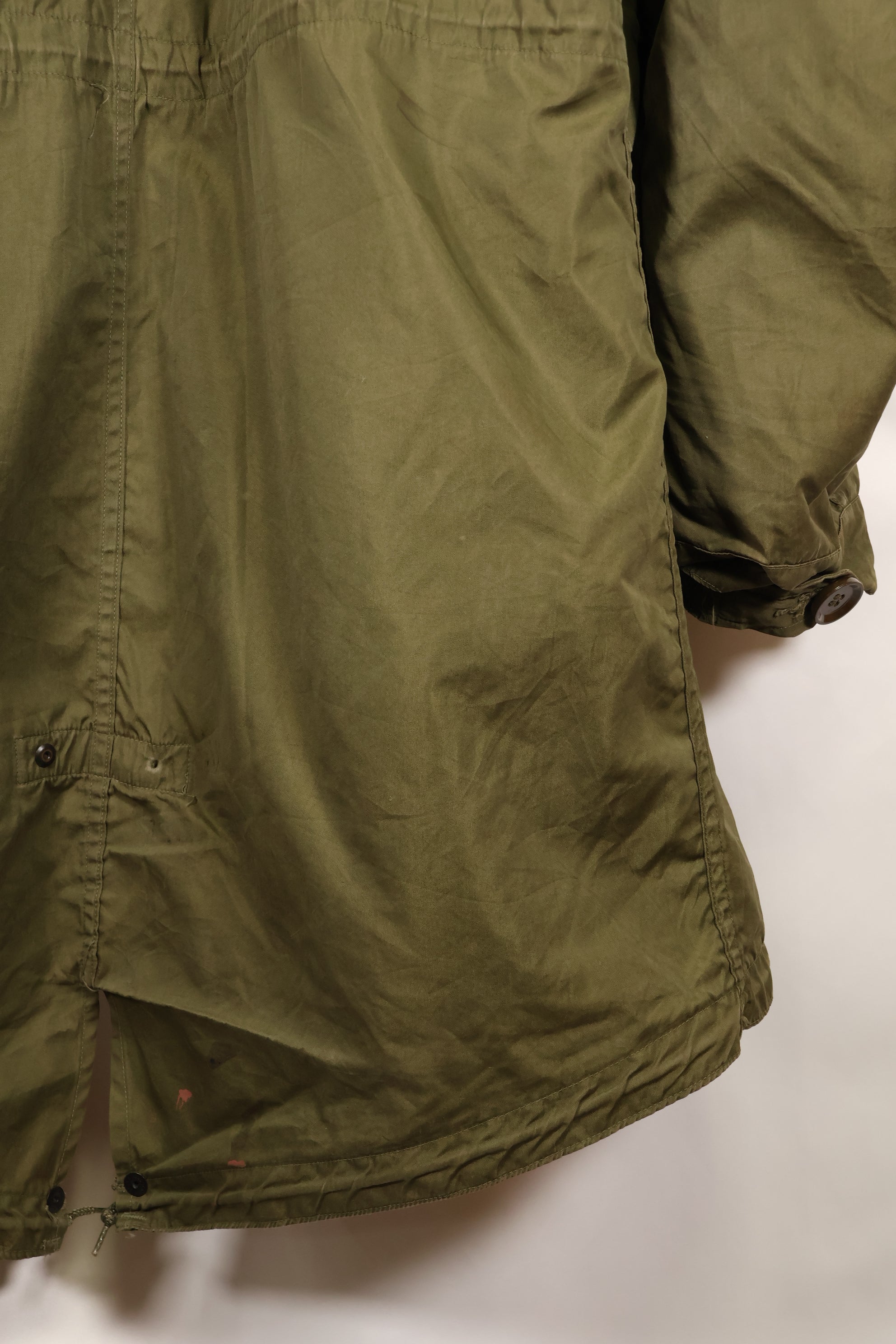 Early 1950s M51 Field Parka with fishtail wool pile liner, used.