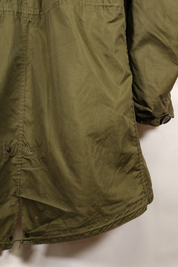 Early 1950s M51 Field Parka with fishtail wool pile liner, used.