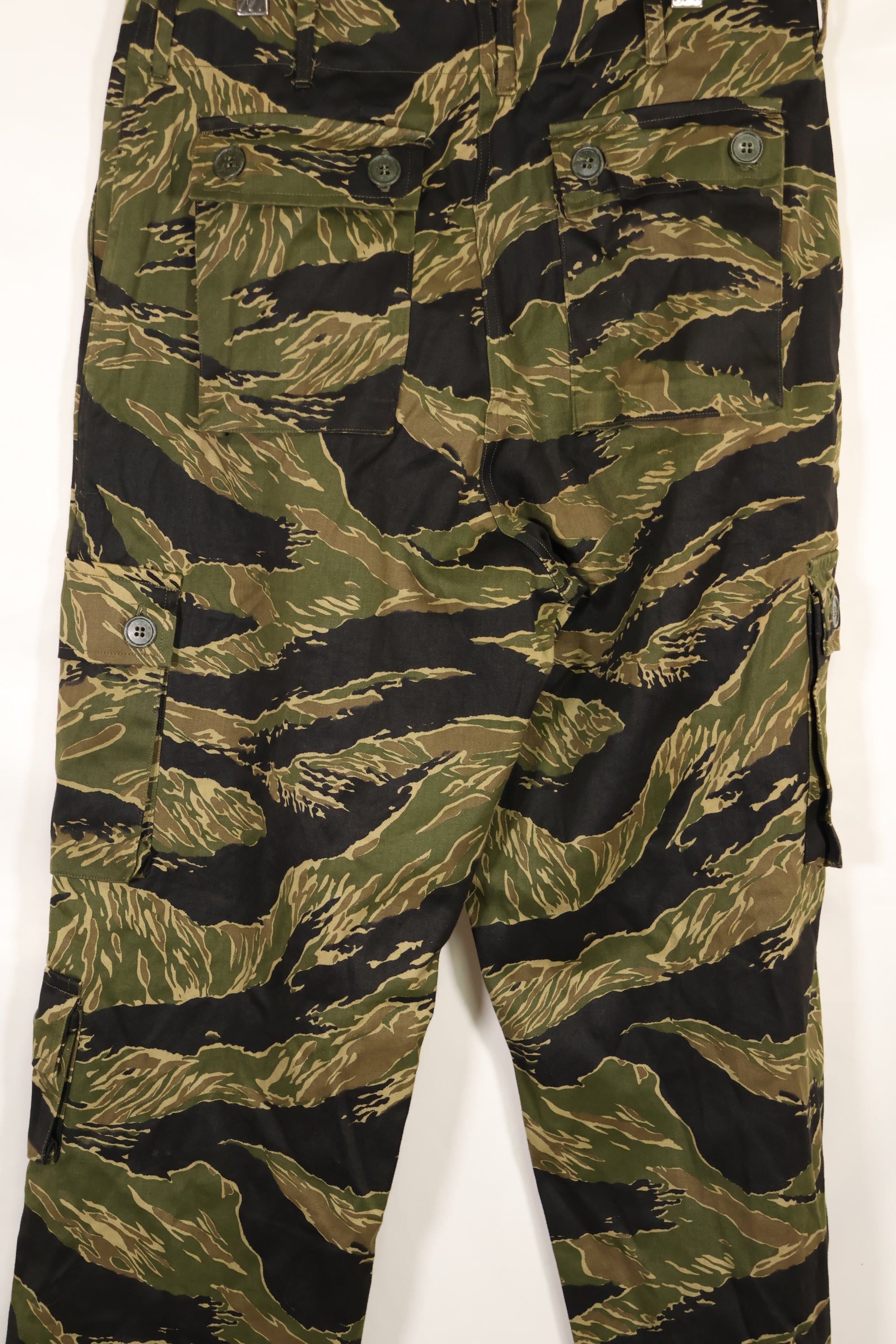 Real deadstock Okinawa Tiger Tiger stripe US cut pants US-S with Okinawa inspected stamp