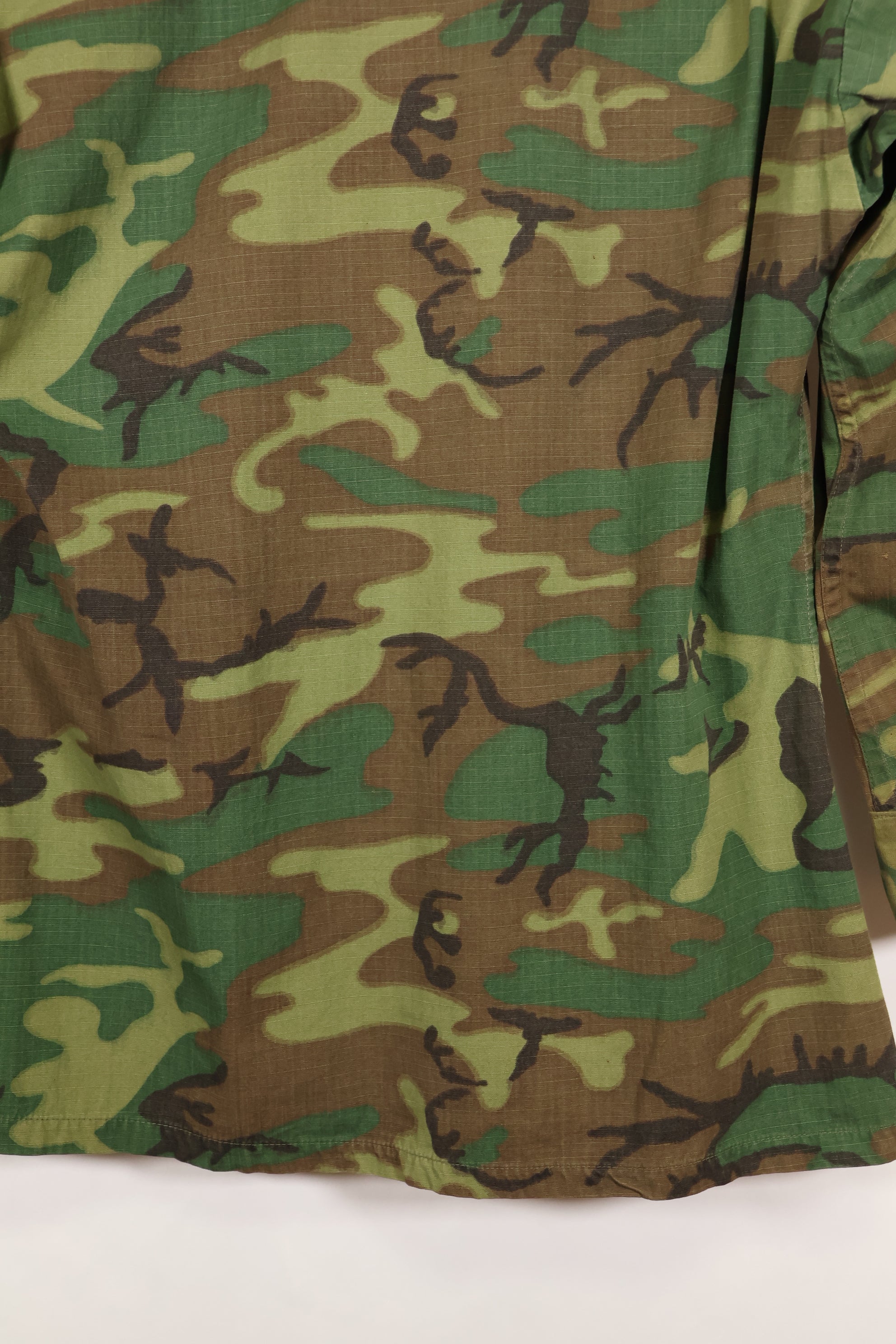 1969 Contract M-S Ripstop ERDL Camouflage Jungle Fatigue Jacket, faded, used, B