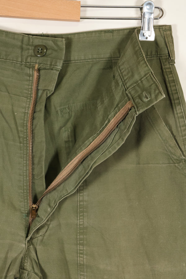 Late 1960s U.S. Army OG-107 Poplin fabric utility pants, used.