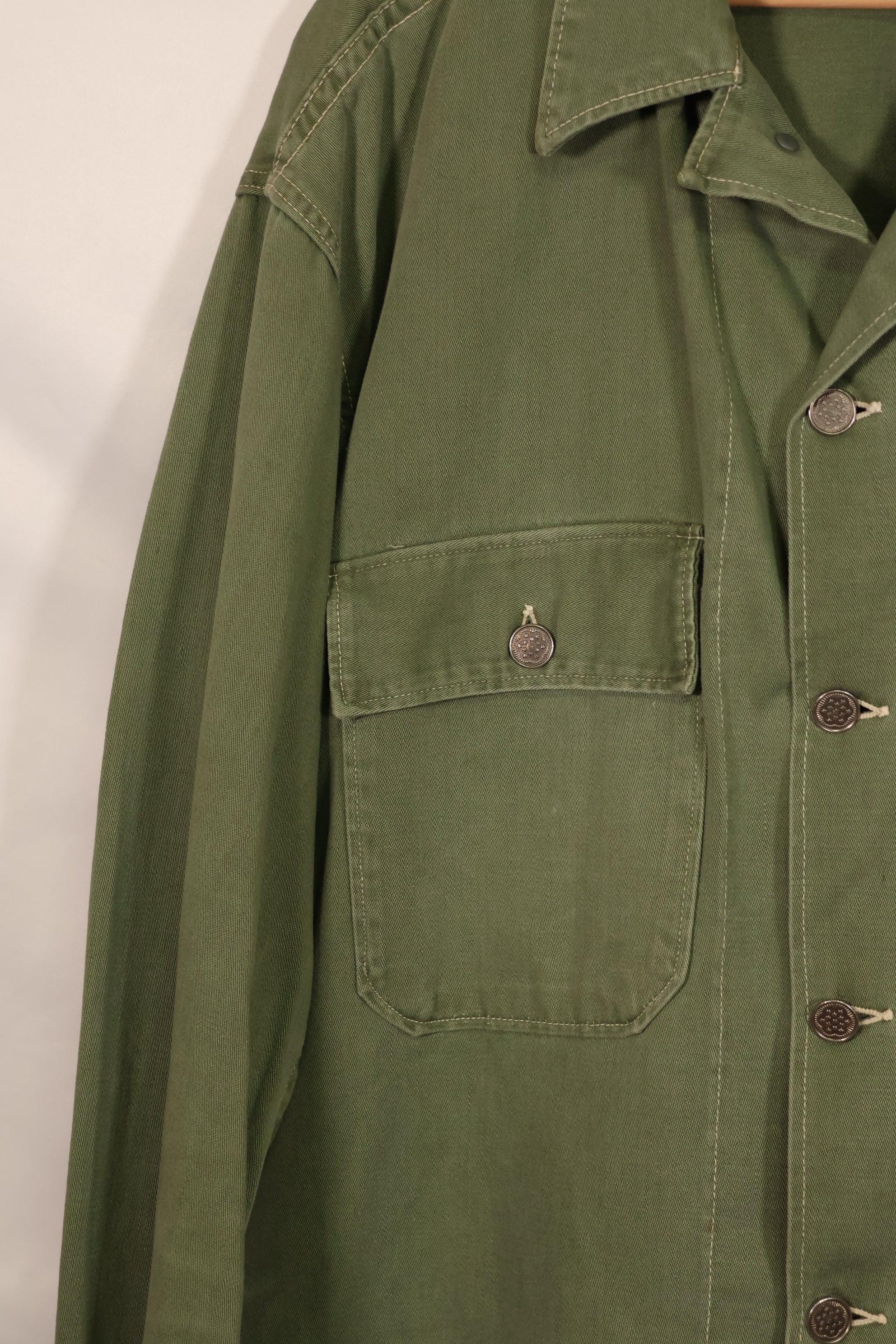 Real 1950s U.S. Army cotton utility shirt, used.