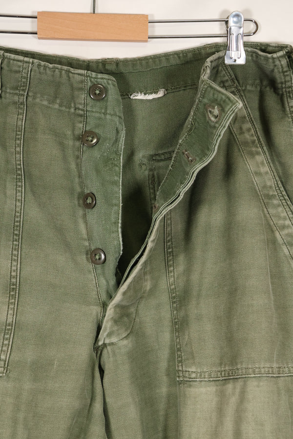 1961 contract, estimated size 36 OG-107 utility pants, baker pants, used.