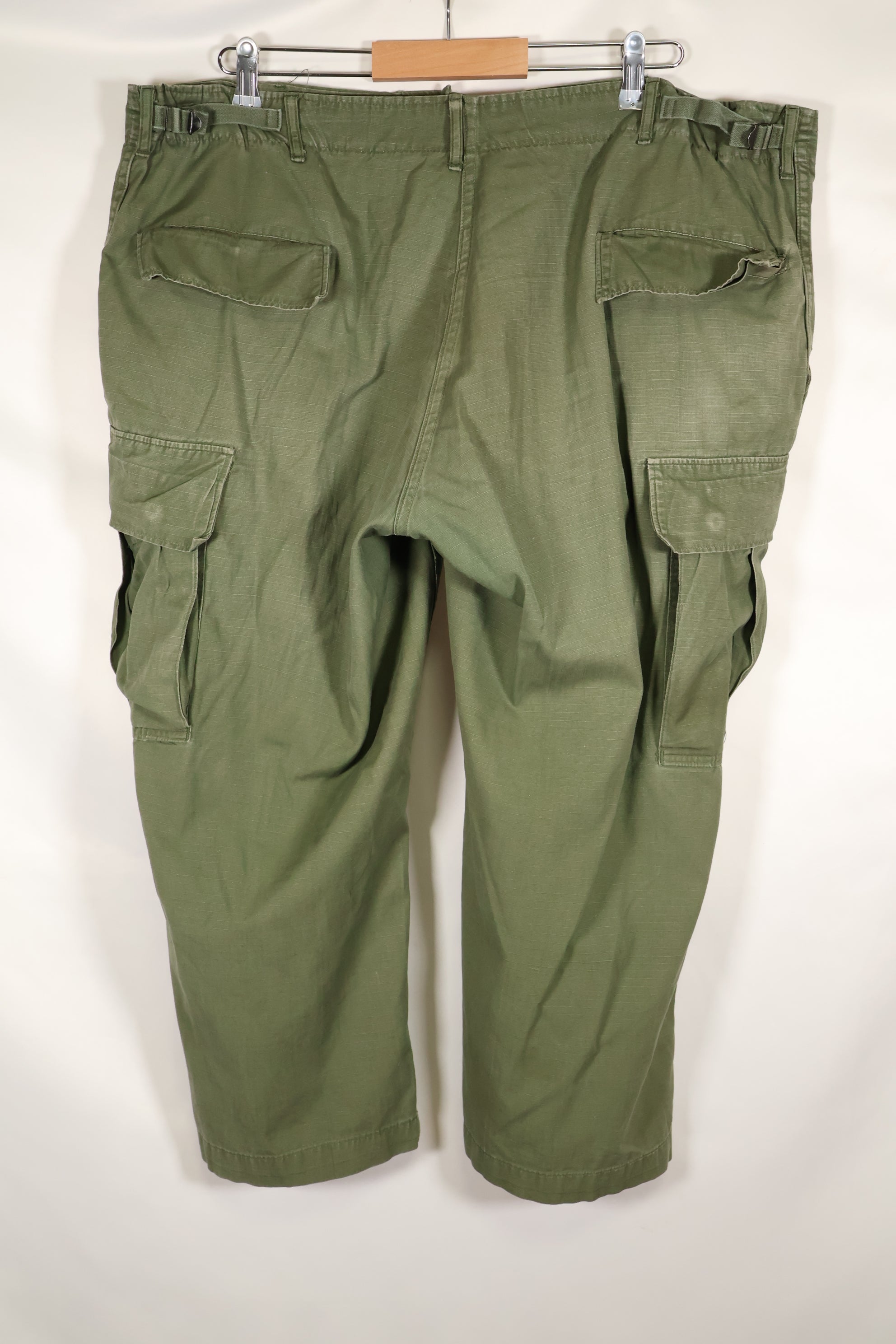 1969 Contract X-L-R 4th Model Jungle Fatigue Pants, used, largest size, rare.