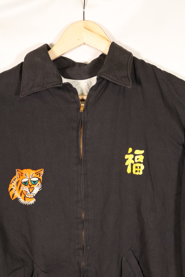 1968-1969 Vietnam War Tour Jacket Viet Jean, good condition, used.