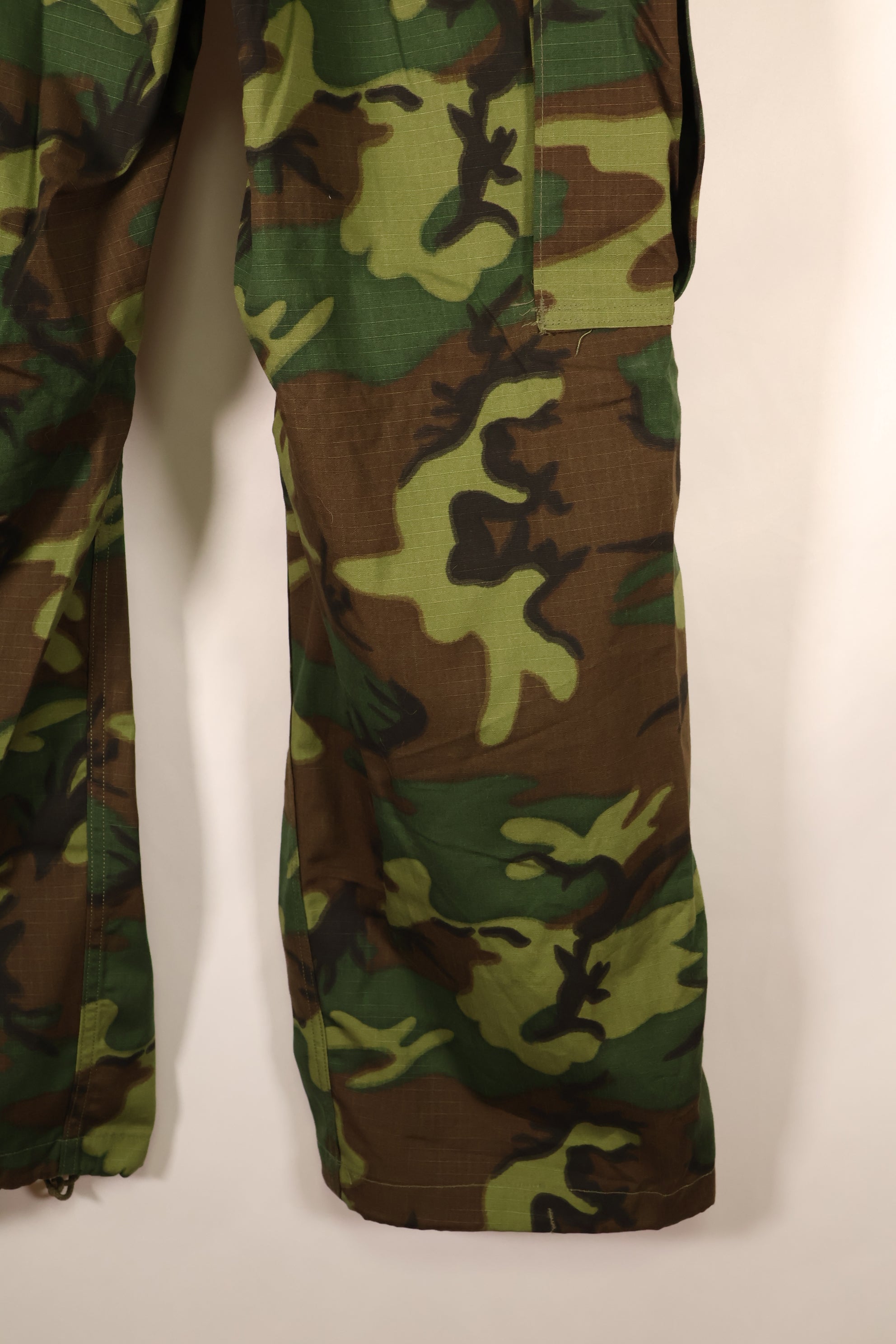 1970 Contract, M-S, Deadstock, ERDL Green Leaf Camo Fatigue Pants, Rare Size