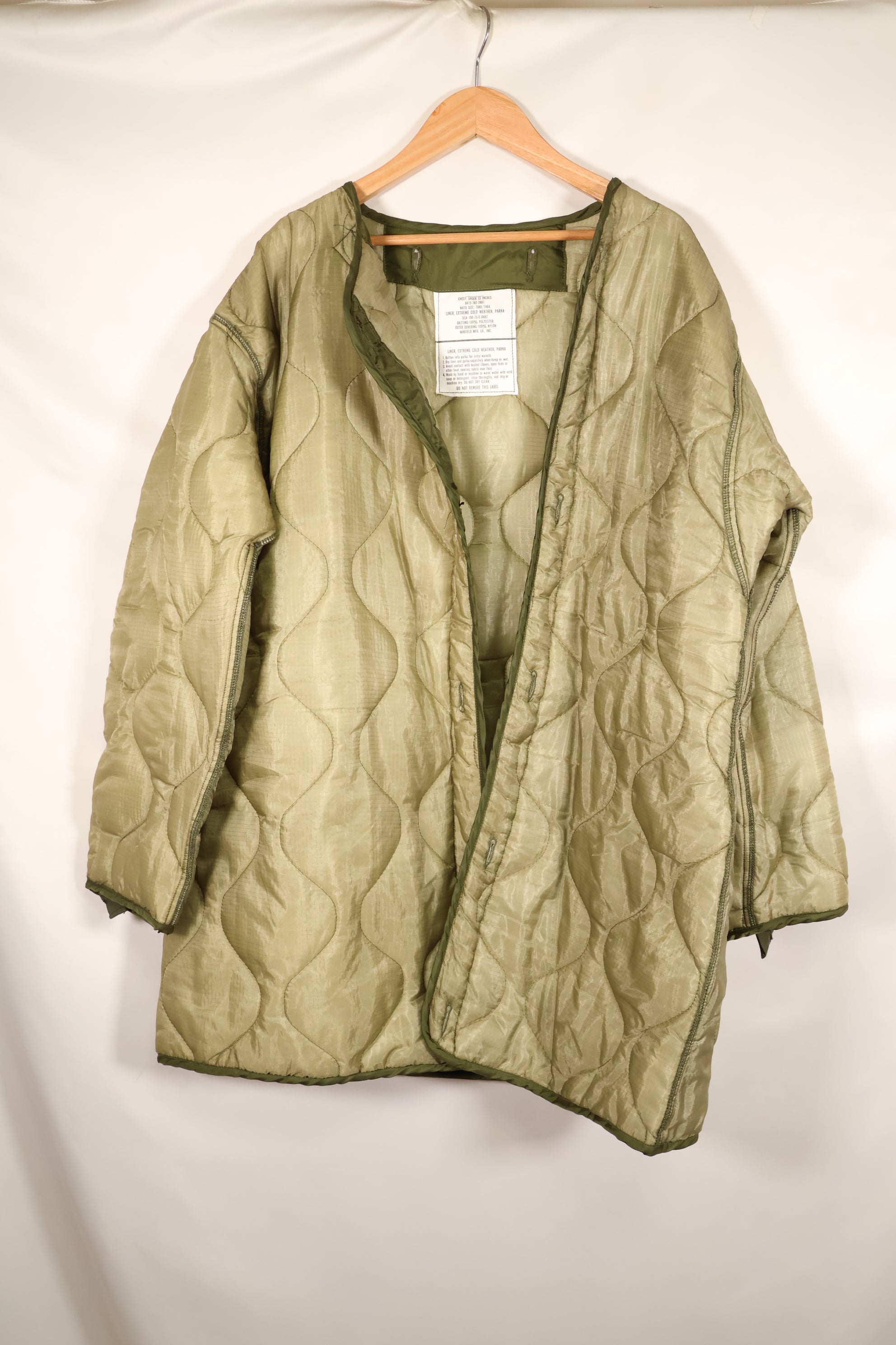 1973 Contract & 1983 Contract Hood M-R M65 Field Hoodie Fishtail Hoodie, almost unused.