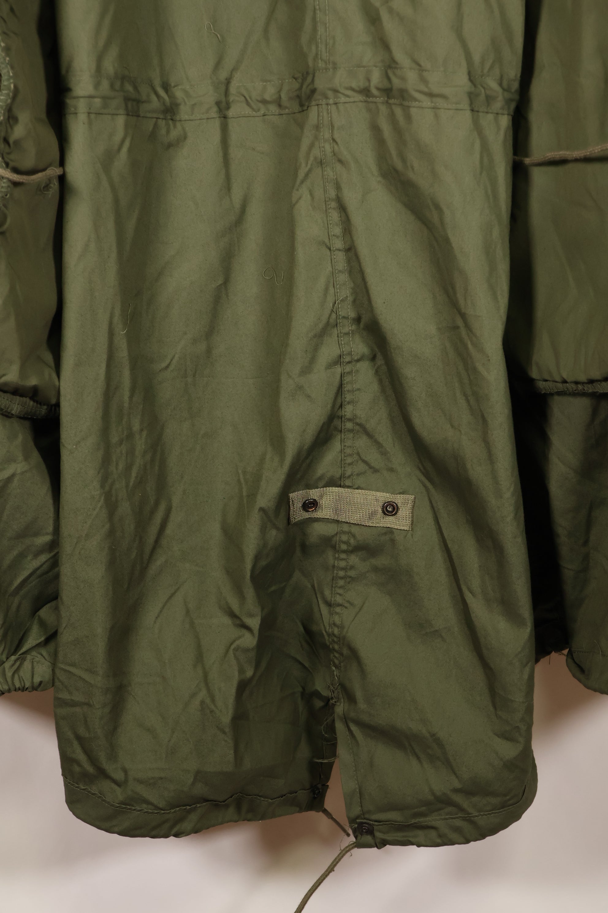 1983 Contract MEDIUM M65 Field Parka Fishtail Parka, almost unused, shell only.