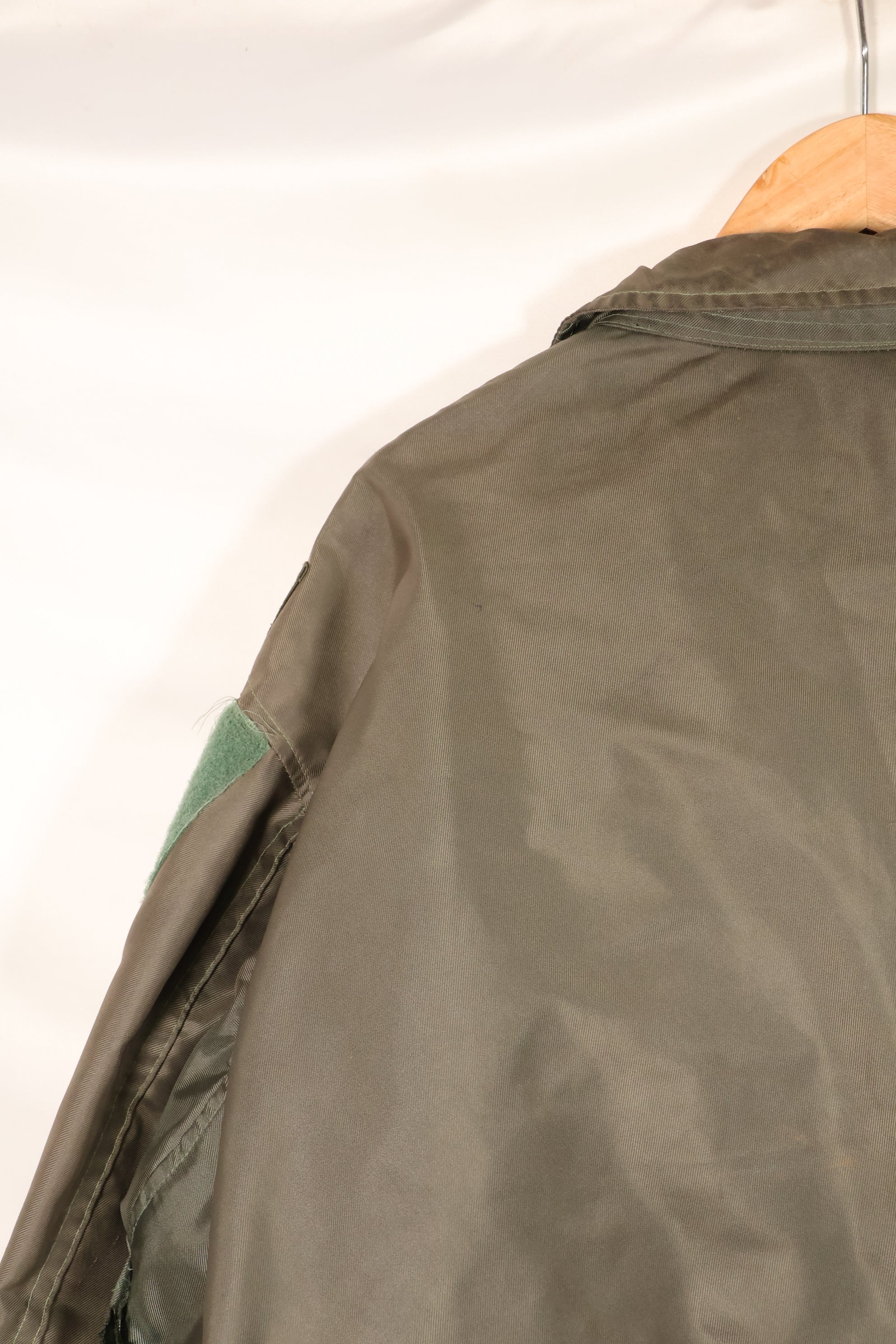 1988 Contract LARGE USAF CWU-36P Flight Jacket Light Zone Used